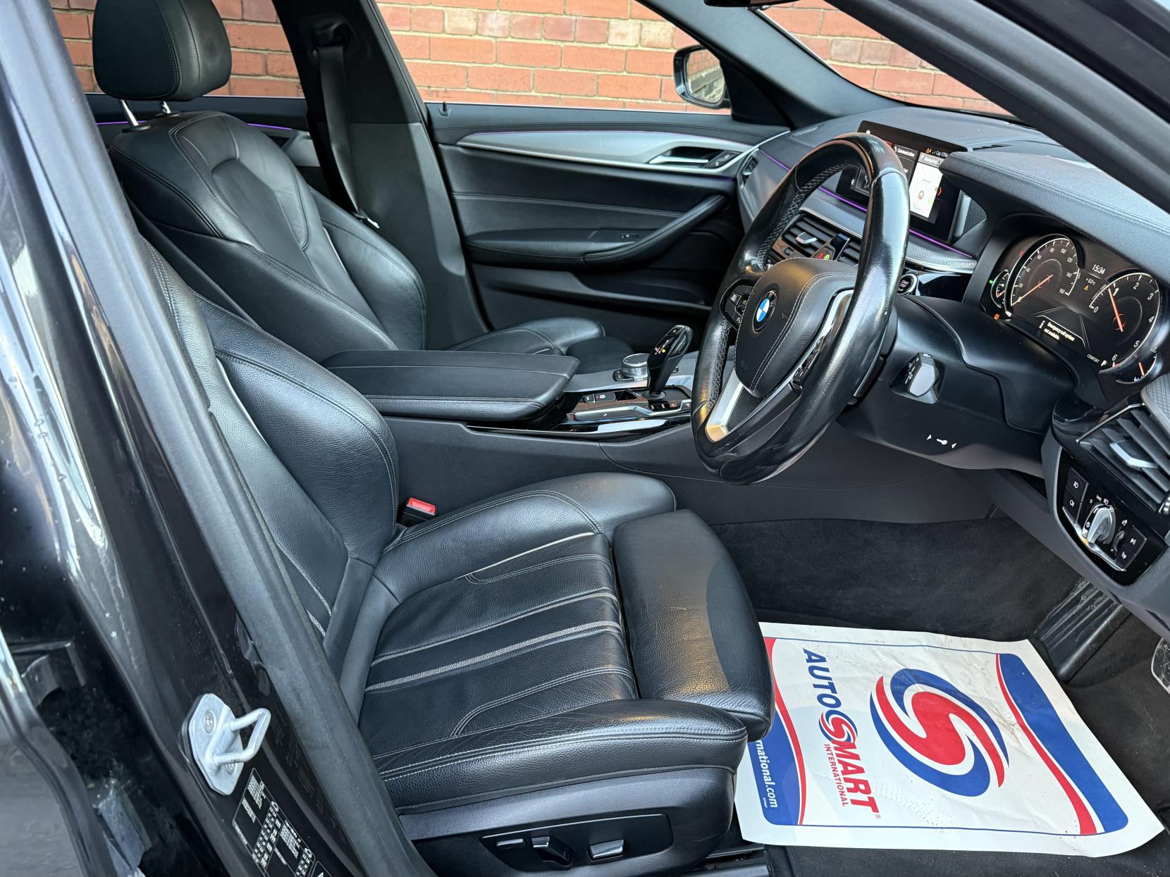 BMW 5 Series 2.0 520d M Sport Touring 5dr Diesel Auto xDrive Euro 6 (s/s) (190 ps)