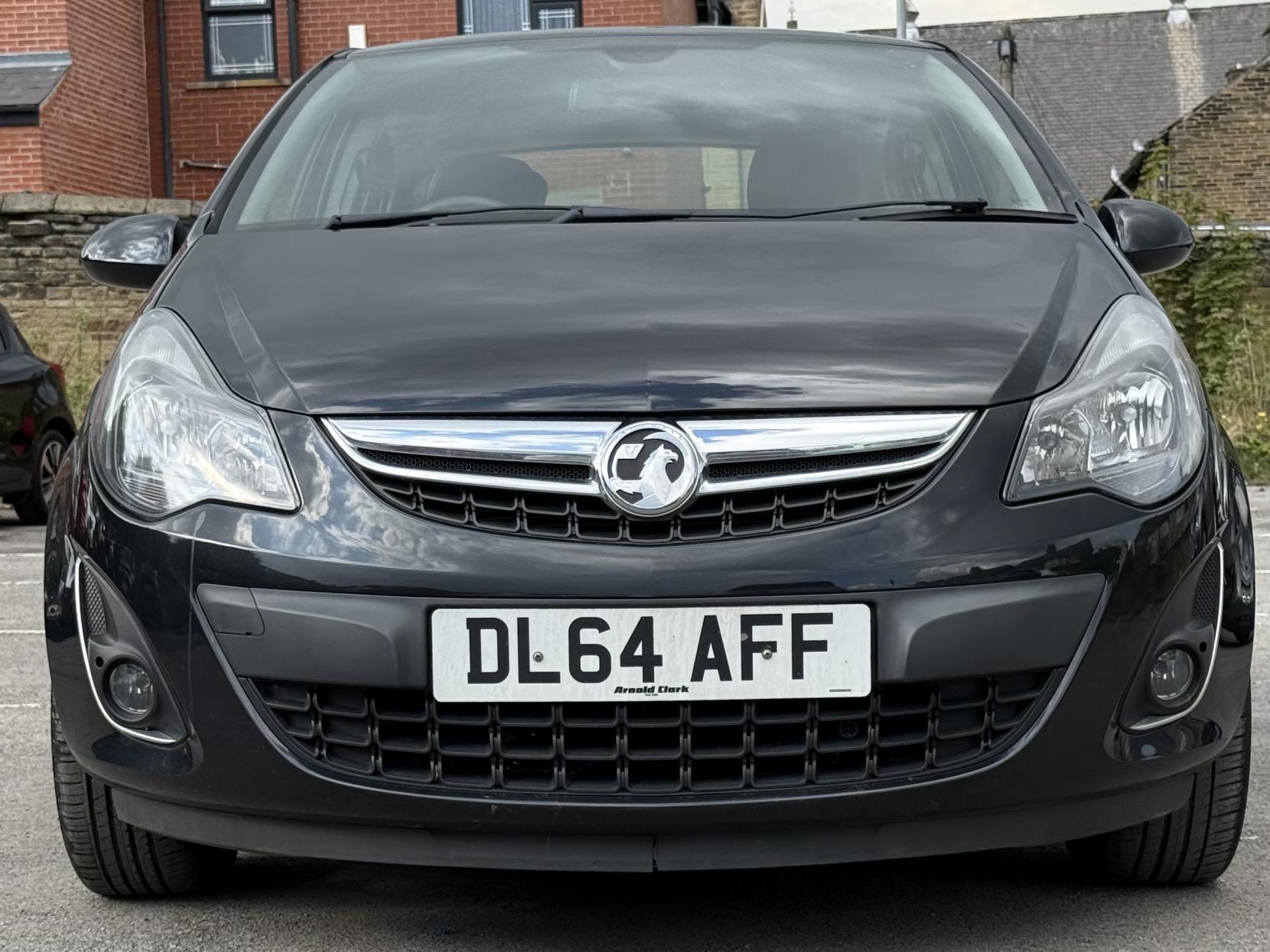 Vauxhall Corsa 1.2 16V SE Hatchback 5dr Petrol Manual Euro 5 (85 ps)