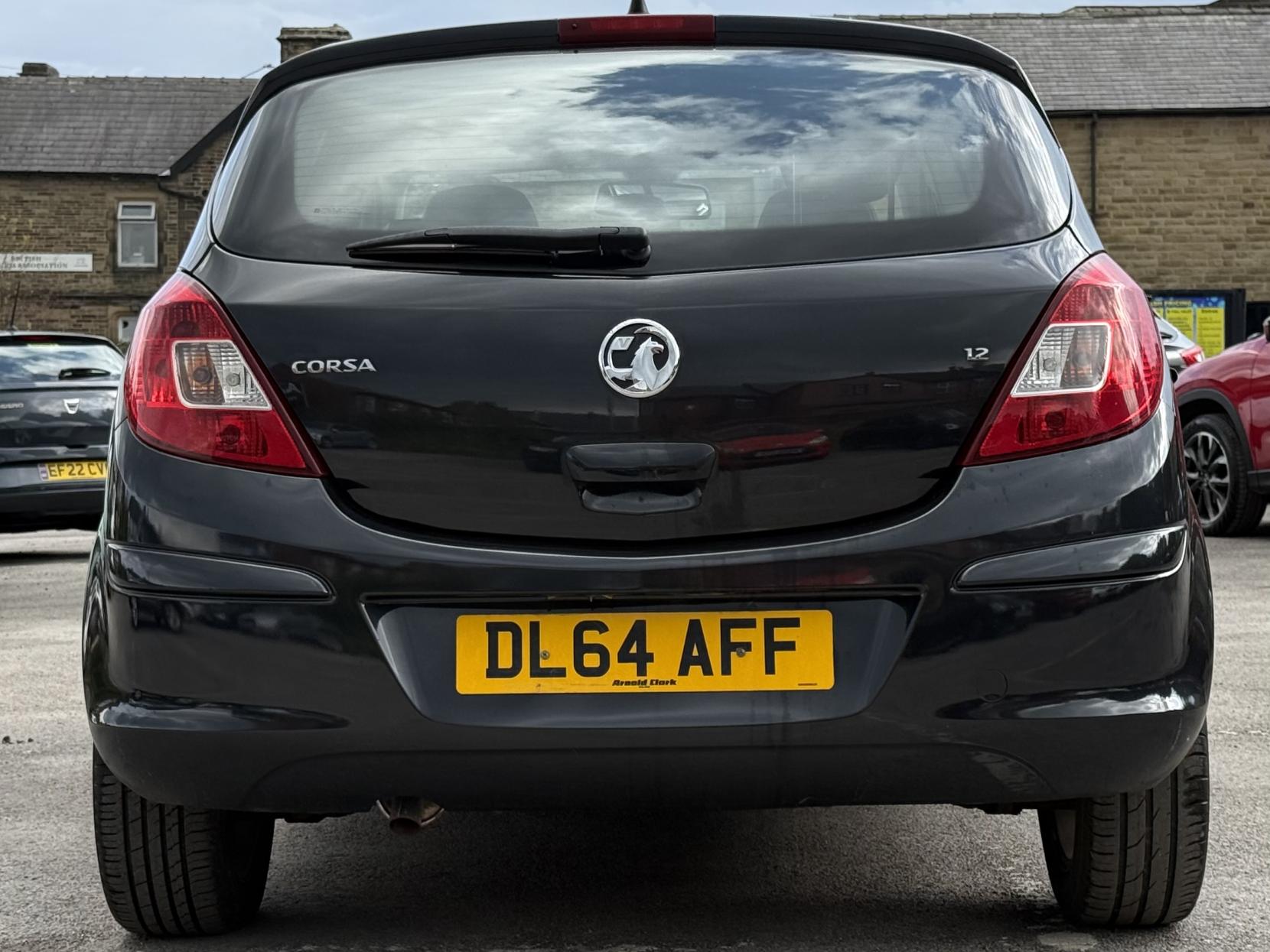 Vauxhall Corsa 1.2 16V SE Hatchback 5dr Petrol Manual Euro 5 (85 ps)