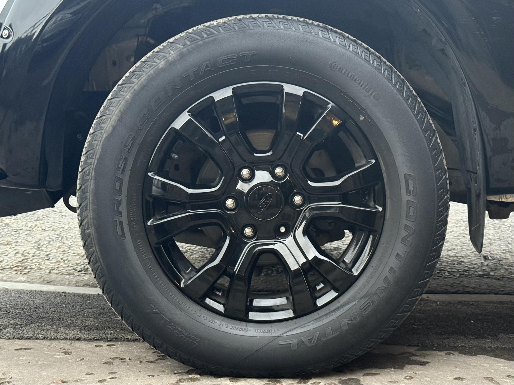 Ford Ranger 3.2 TDCi Wildtrak Pickup Double Cab 4dr Diesel Auto 4WD Euro 6 (s/s) (200 ps)