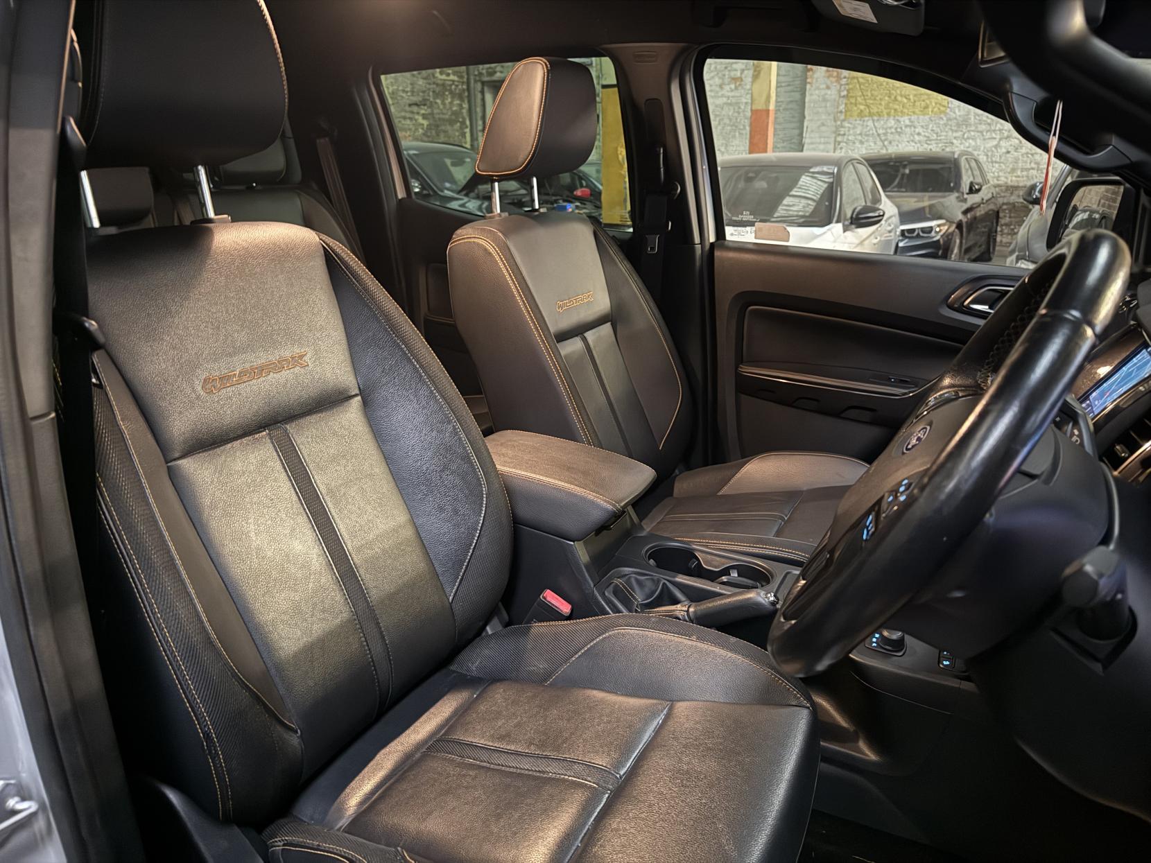 Ford Ranger 3.2 TDCi Wildtrak Pickup Double Cab 4dr Diesel Auto 4WD Euro 6 (s/s) (200 ps)