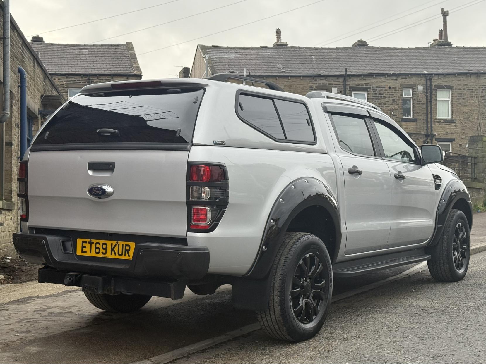 Ford Ranger 3.2 TDCi Wildtrak Pickup Double Cab 4dr Diesel Auto 4WD Euro 6 (s/s) (200 ps)