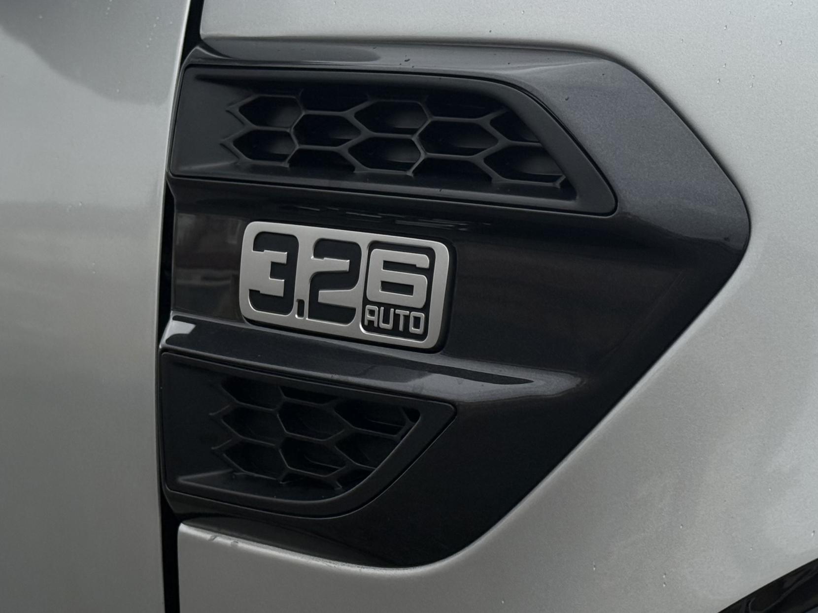 Ford Ranger 3.2 TDCi Wildtrak Pickup Double Cab 4dr Diesel Auto 4WD Euro 6 (s/s) (200 ps)