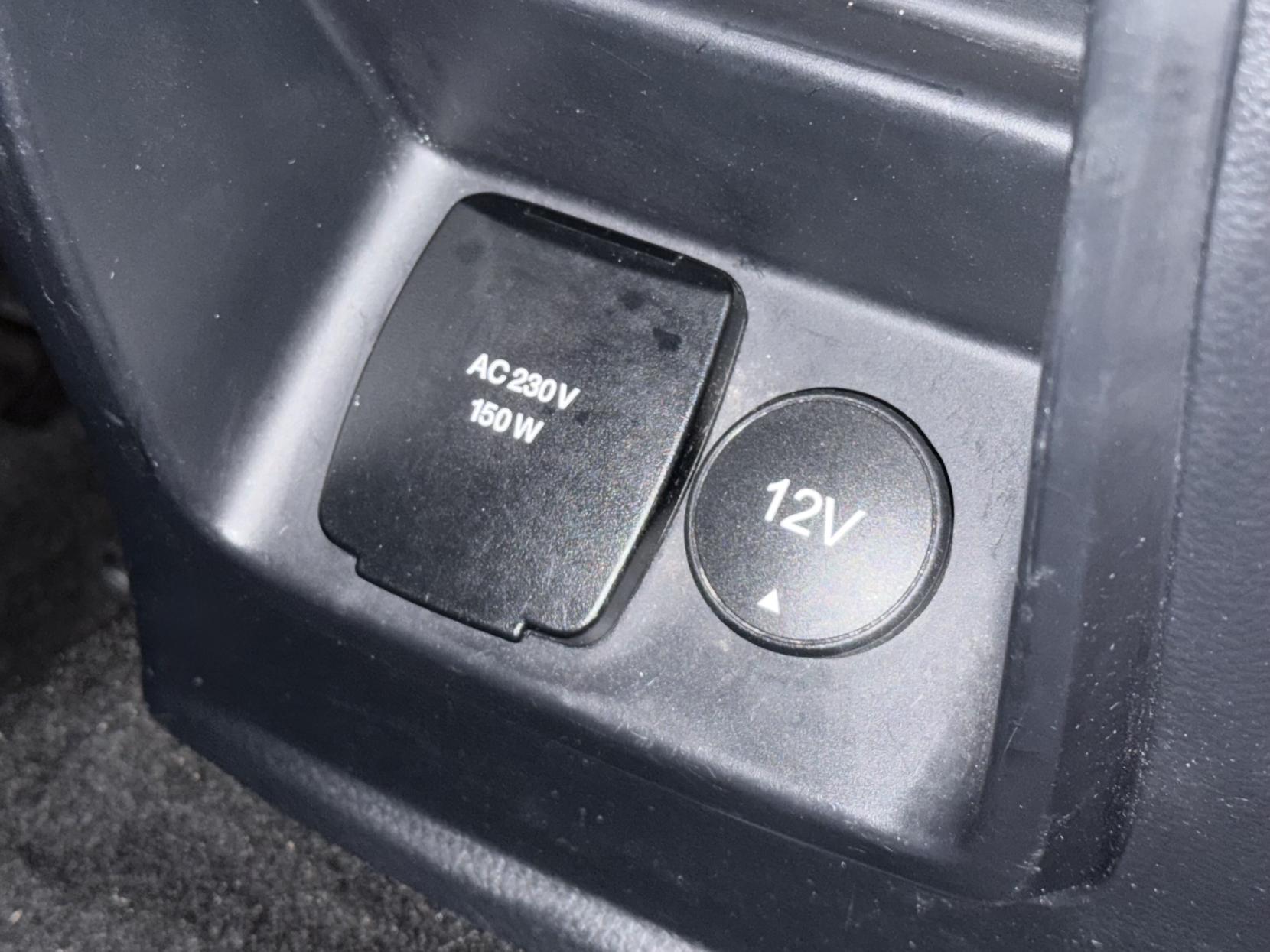 Ford Ranger 3.2 TDCi Wildtrak Pickup Double Cab 4dr Diesel Auto 4WD Euro 6 (s/s) (200 ps)