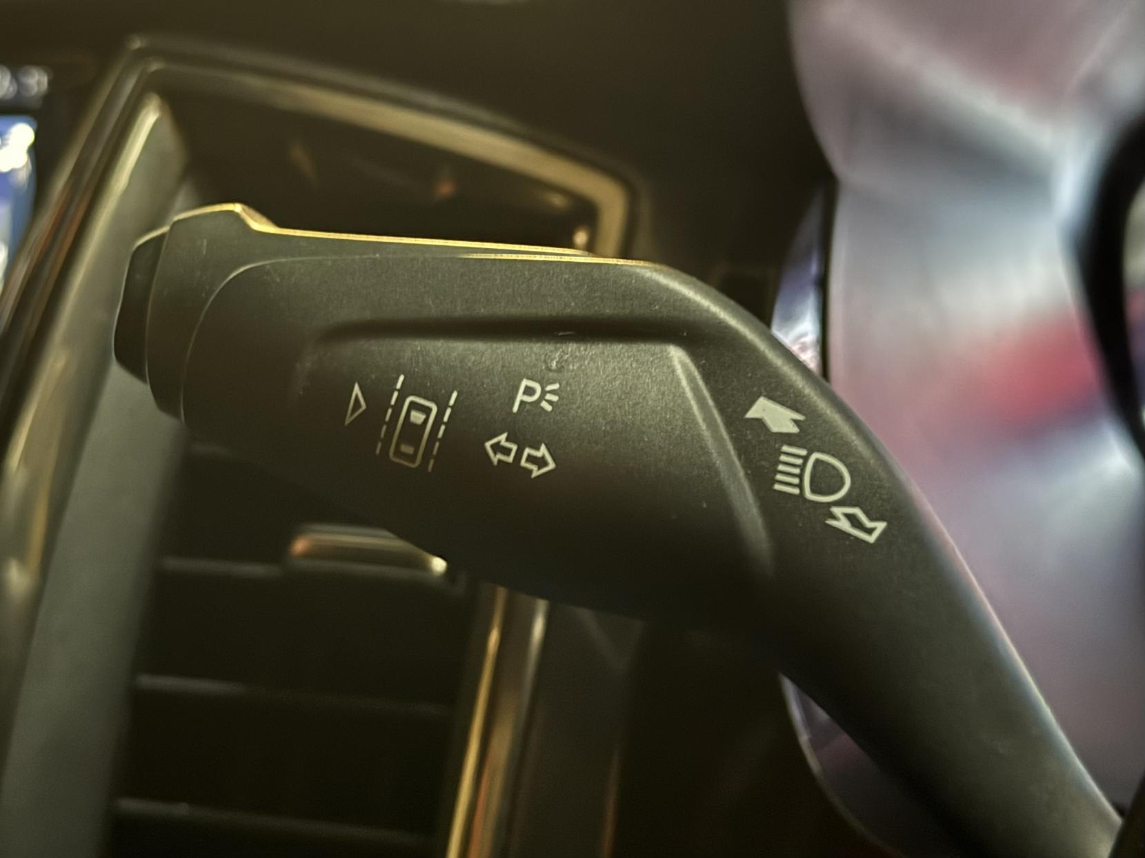 Ford Ranger 3.2 TDCi Wildtrak Pickup Double Cab 4dr Diesel Auto 4WD Euro 6 (s/s) (200 ps)