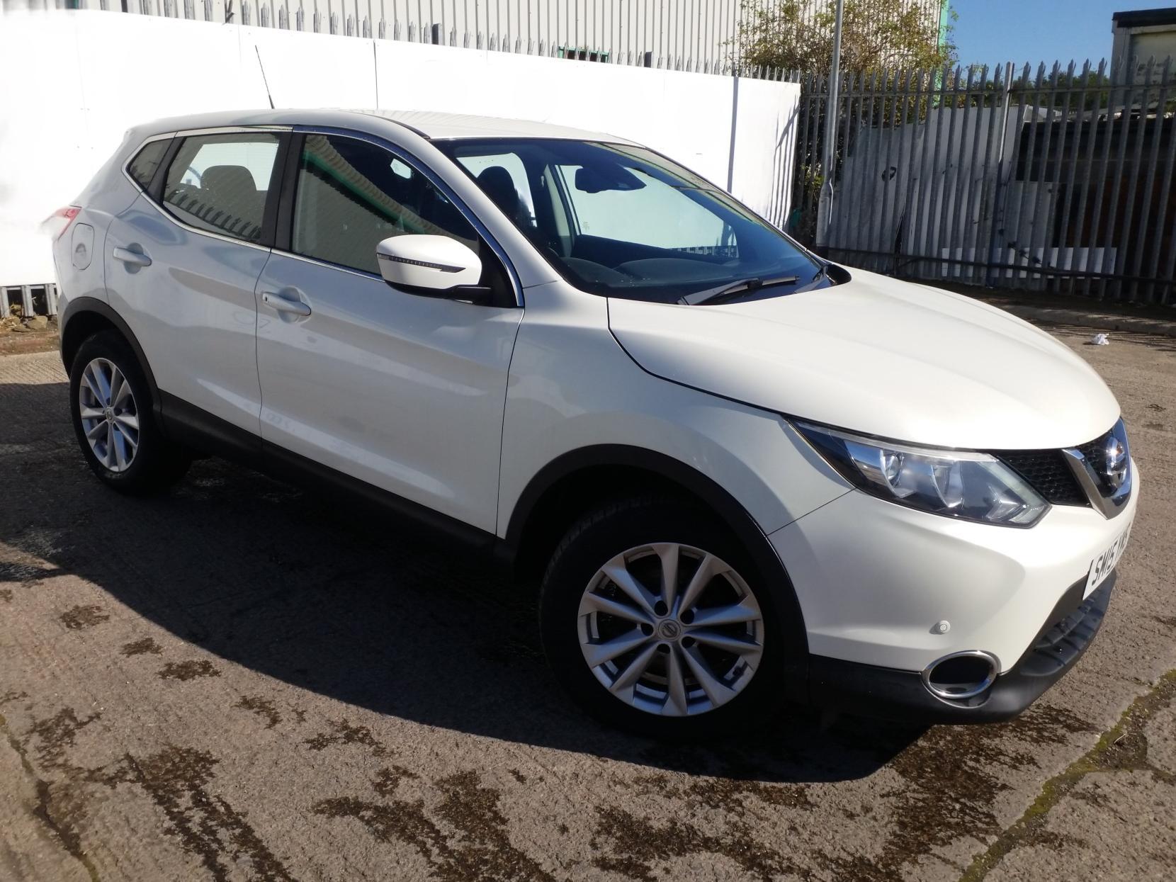 Nissan Qashqai 1.2 DIG-T Acenta SUV 5dr Petrol XTRON 2WD Euro 6 (s/s) (115 ps)