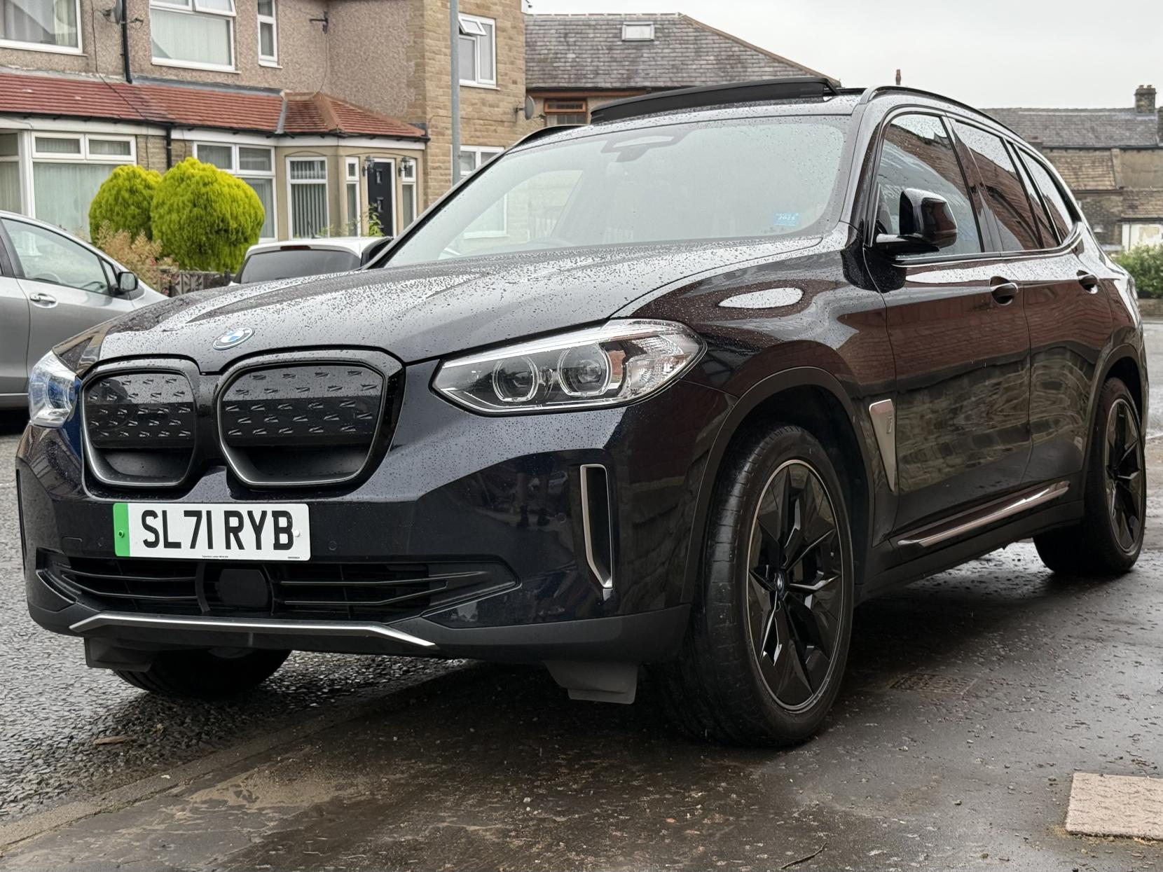 BMW iX3 80kWh Premier Edition SUV 5dr Electric Auto (286 ps)