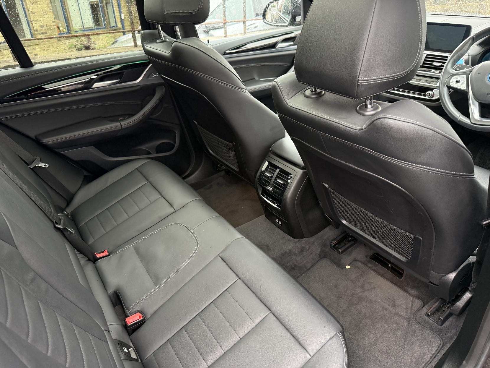 BMW iX3 80kWh Premier Edition SUV 5dr Electric Auto (286 ps)
