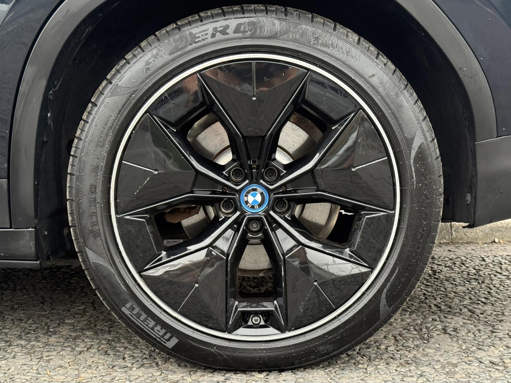 BMW iX3 80kWh Premier Edition SUV 5dr Electric Auto (286 ps)