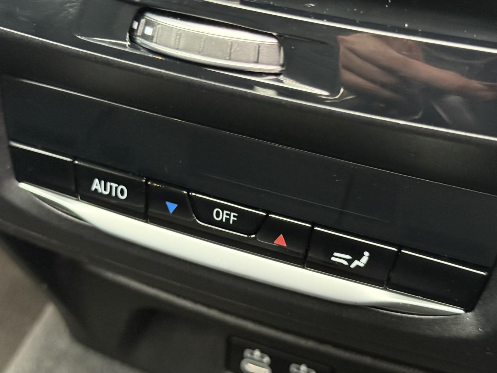 BMW iX3 80kWh Premier Edition SUV 5dr Electric Auto (286 ps)