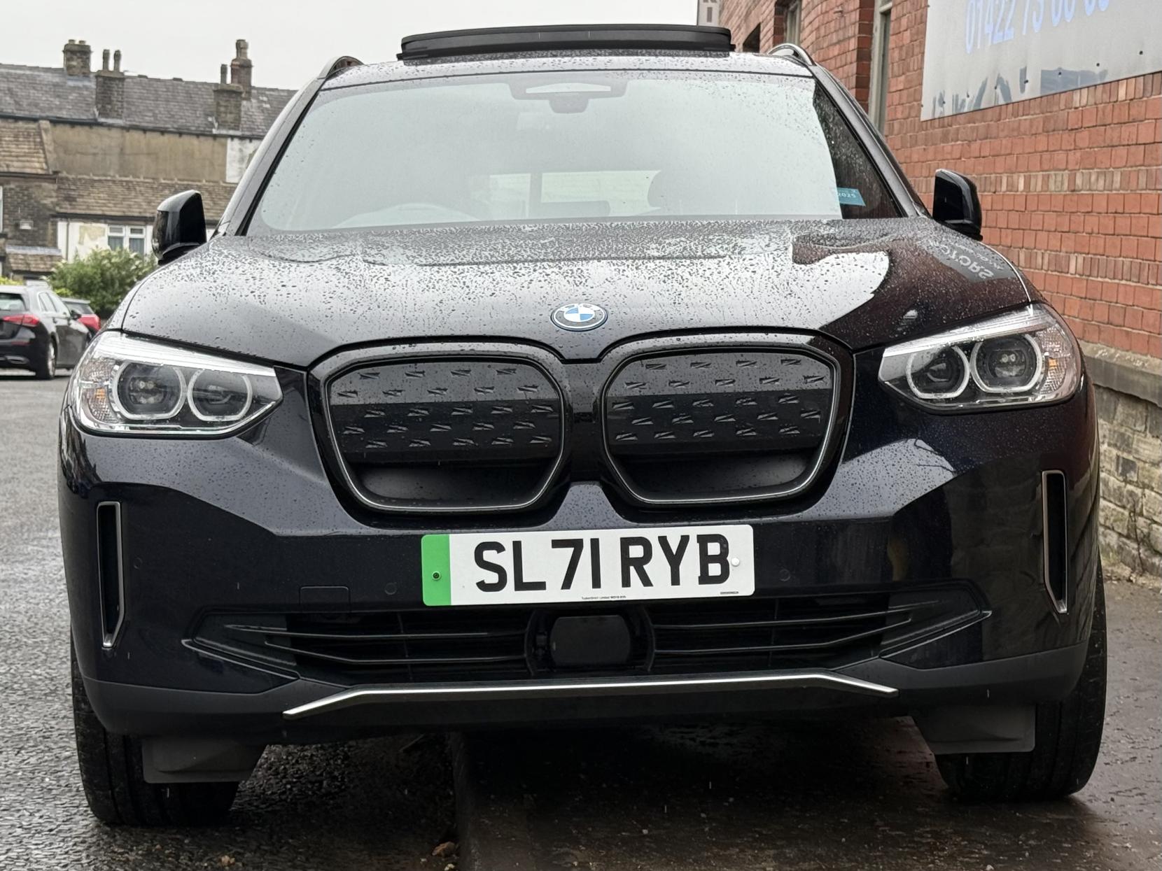 BMW iX3 80kWh Premier Edition SUV 5dr Electric Auto (286 ps)