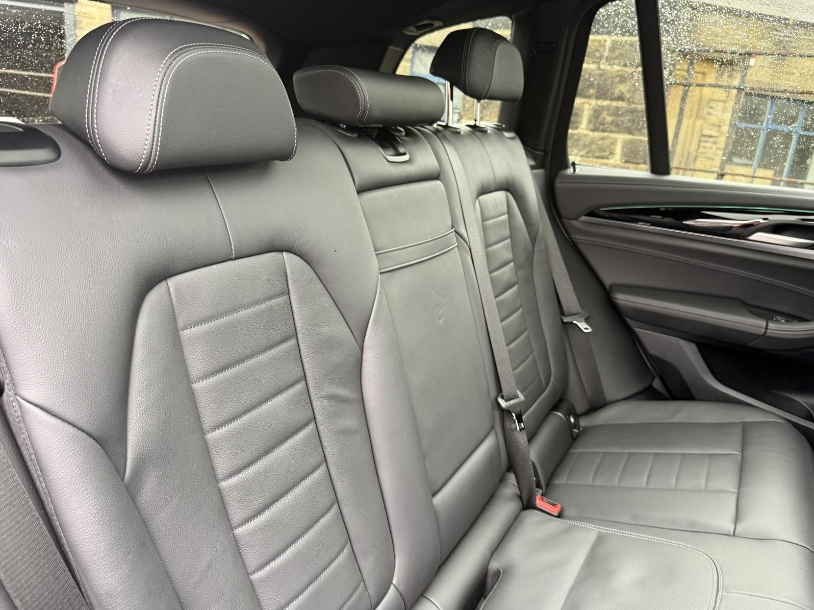 BMW iX3 80kWh Premier Edition SUV 5dr Electric Auto (286 ps)