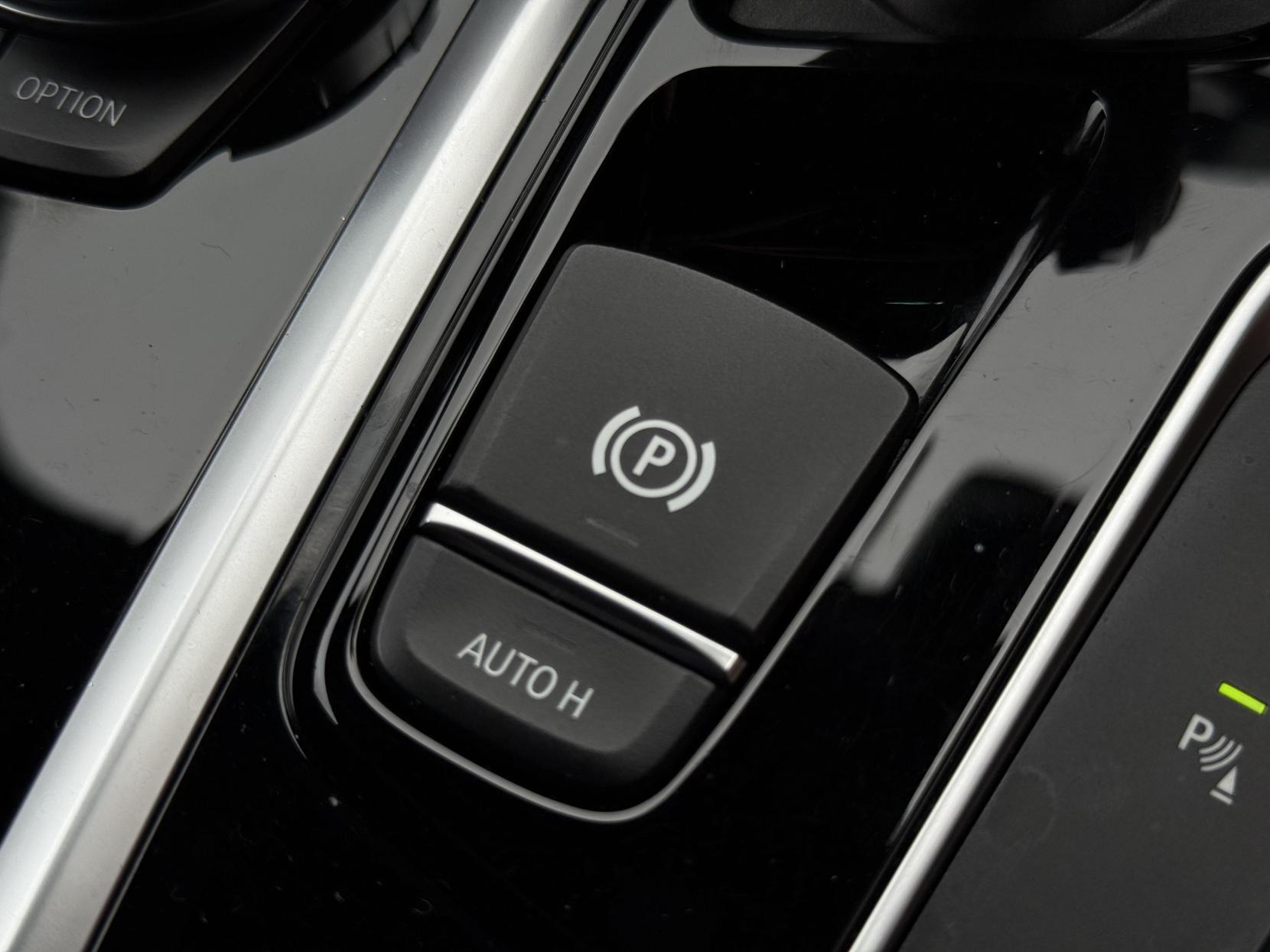 BMW iX3 80kWh Premier Edition SUV 5dr Electric Auto (286 ps)