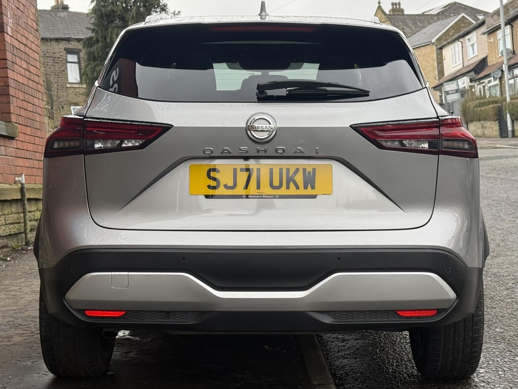 Nissan Qashqai 1.3 DIG-T MHEV Tekna+ SUV 5dr Petrol Hybrid XTRON Euro 6 (s/s) (158 ps)