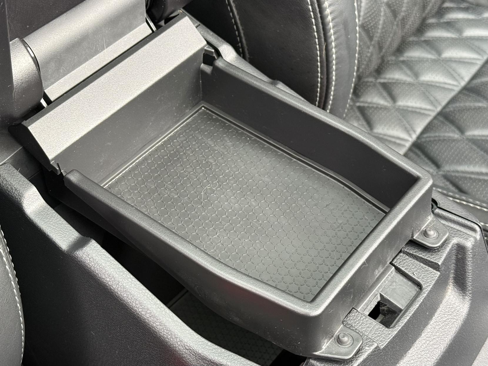 Nissan Qashqai 1.3 DIG-T MHEV Tekna+ SUV 5dr Petrol Hybrid XTRON Euro 6 (s/s) (158 ps)