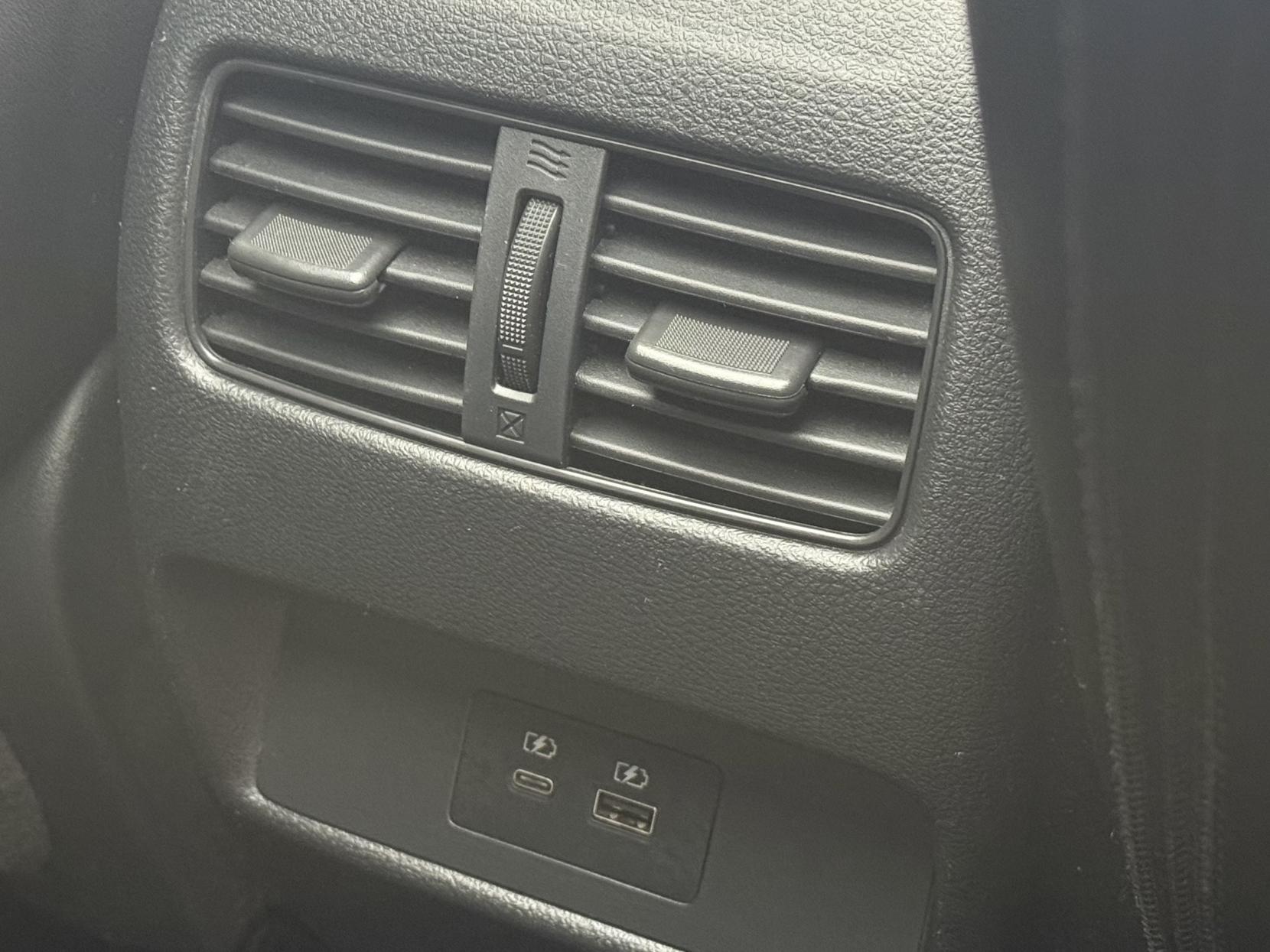 Nissan Qashqai 1.3 DIG-T MHEV Tekna+ SUV 5dr Petrol Hybrid XTRON Euro 6 (s/s) (158 ps)