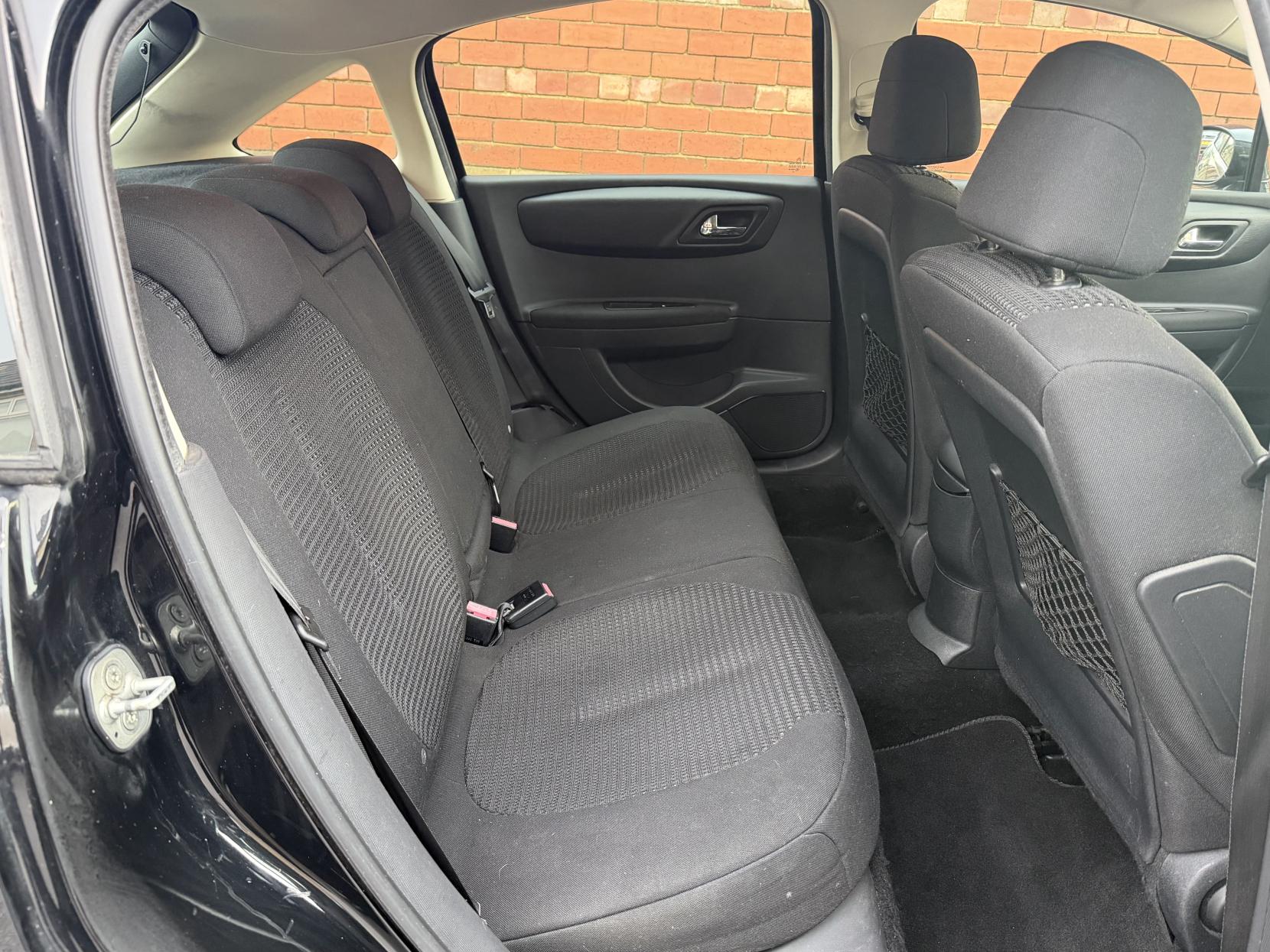 Citroen C4 1.6i 16V VTR+ Hatchback 5dr Petrol Manual (169 g/km, 110 bhp)