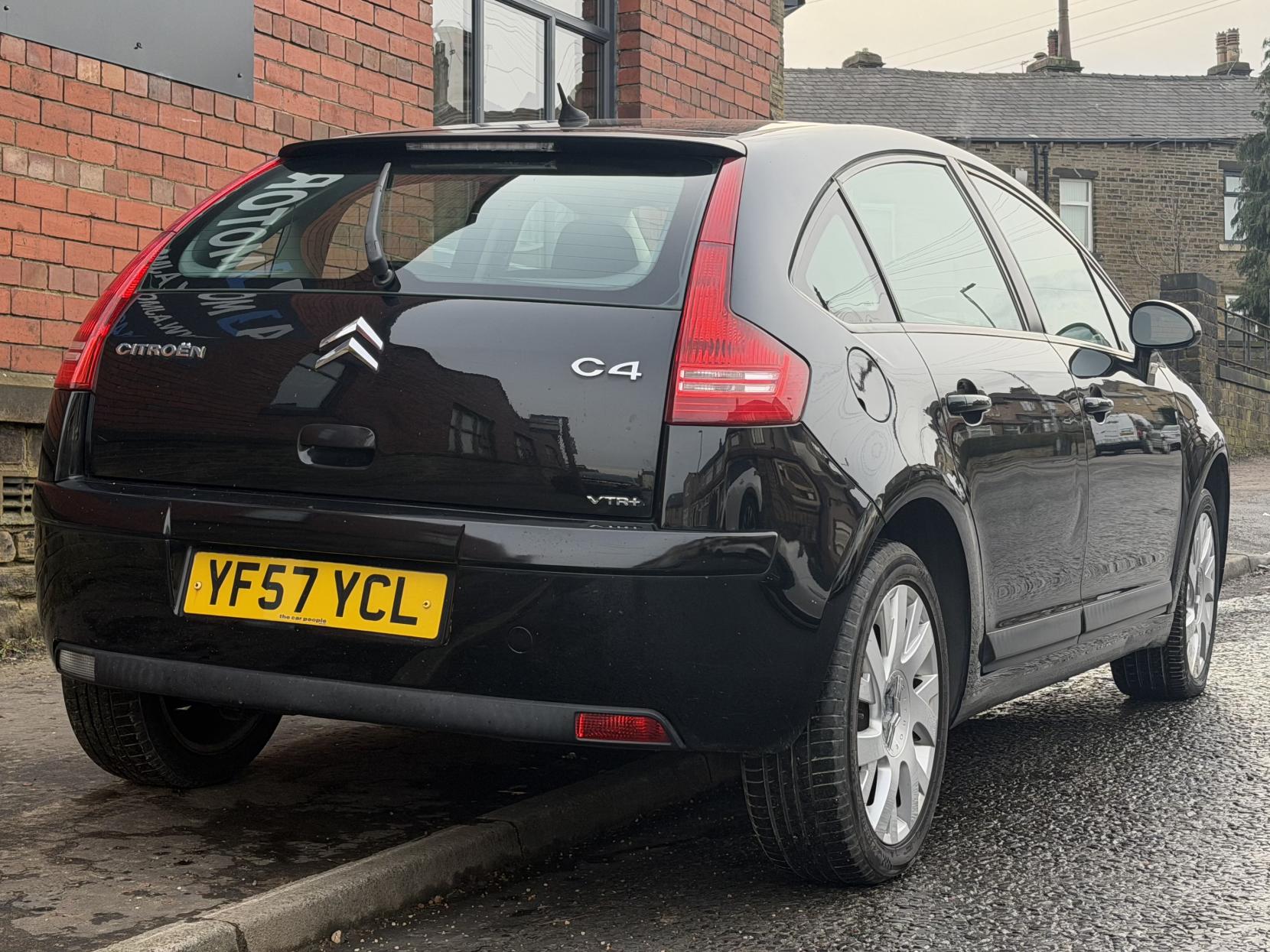 Citroen C4 1.6i 16V VTR+ Hatchback 5dr Petrol Manual (169 g/km, 110 bhp)