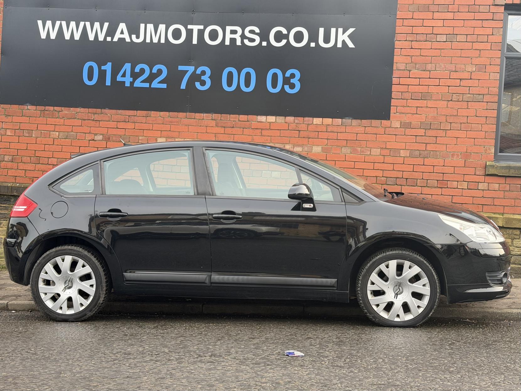 Citroen C4 1.6i 16V VTR+ Hatchback 5dr Petrol Manual (169 g/km, 110 bhp)