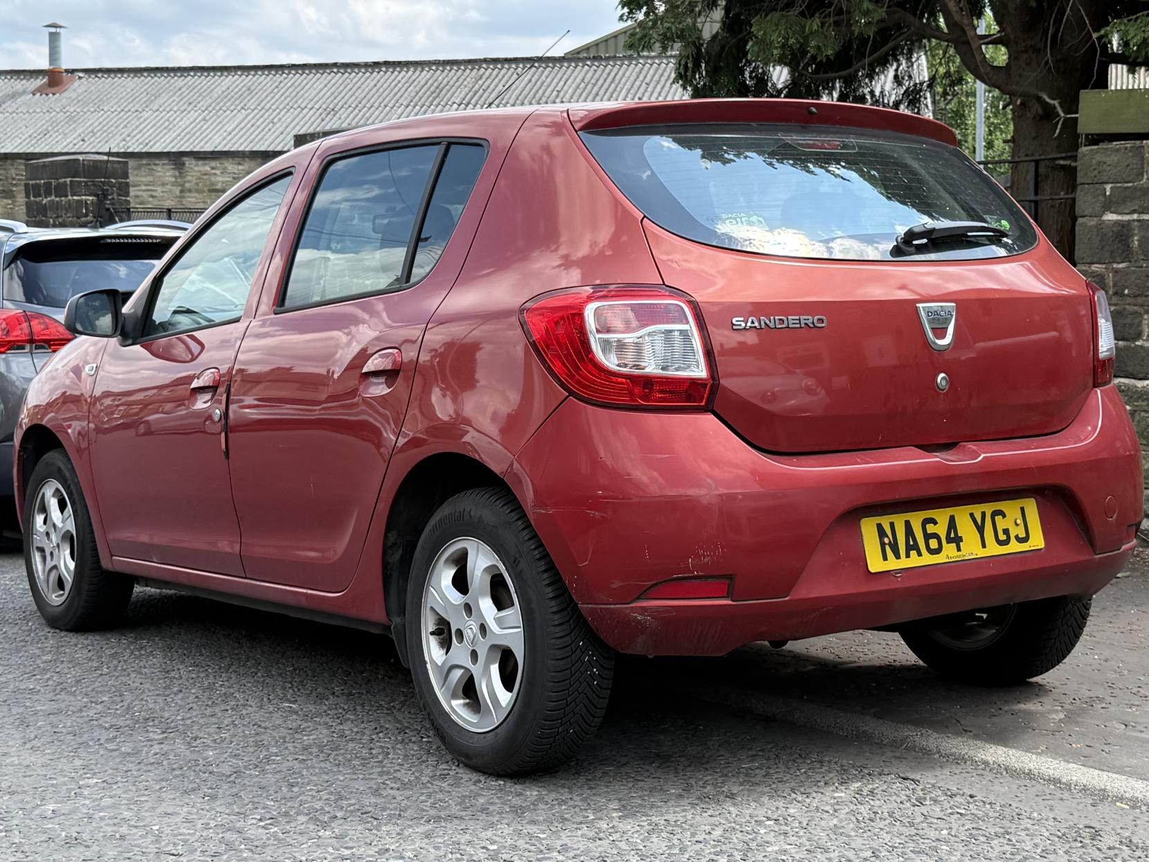 Dacia Sandero 0.9 TCe Laureate Hatchback 5dr Petrol Manual Euro 5 (90 ps)
