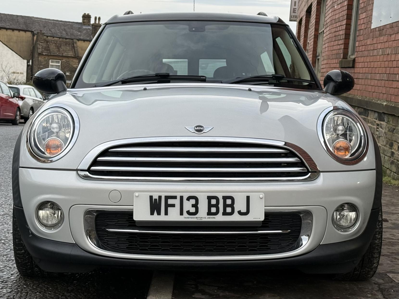 MINI Clubman 1.6 Cooper D Estate 5dr Diesel Manual Euro 5 (s/s) (112 ps)