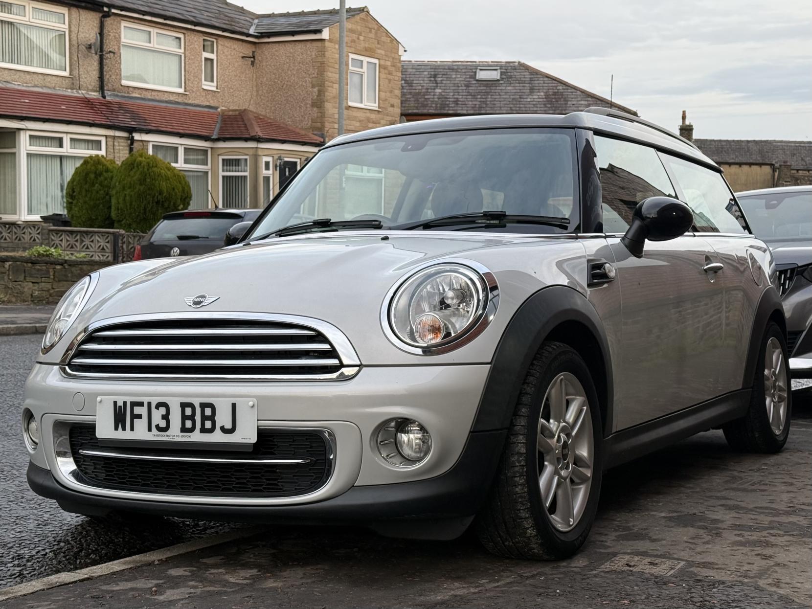 MINI Clubman 1.6 Cooper D Estate 5dr Diesel Manual Euro 5 (s/s) (112 ps)