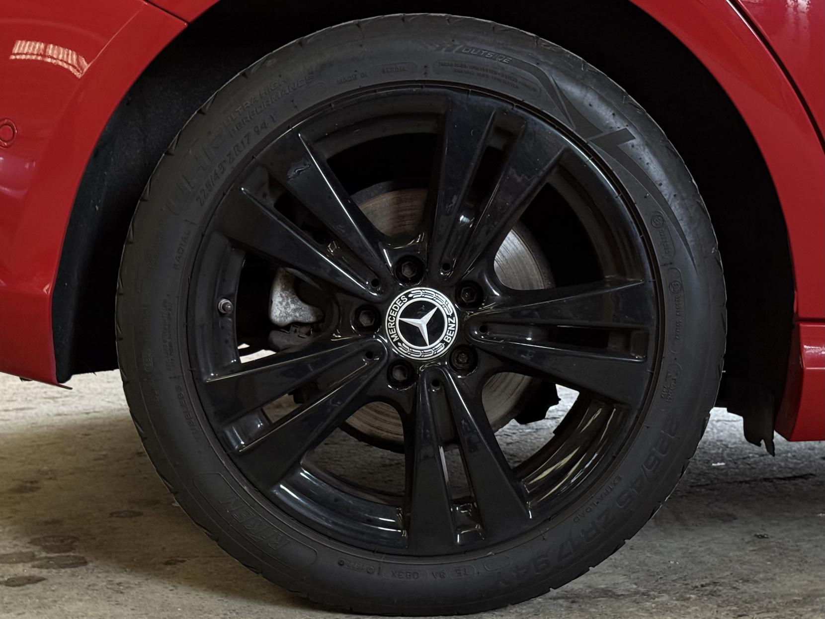 Mercedes-Benz A Class 1.5 A180d Sport (Premium) Hatchback 5dr Diesel Manual Euro 6 (s/s) (109 ps)
