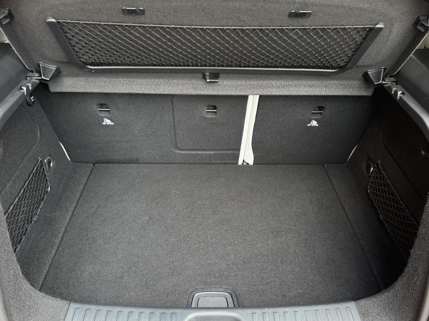 Mercedes-Benz A Class 1.5 A180d Sport (Premium) Hatchback 5dr Diesel Manual Euro 6 (s/s) (109 ps)