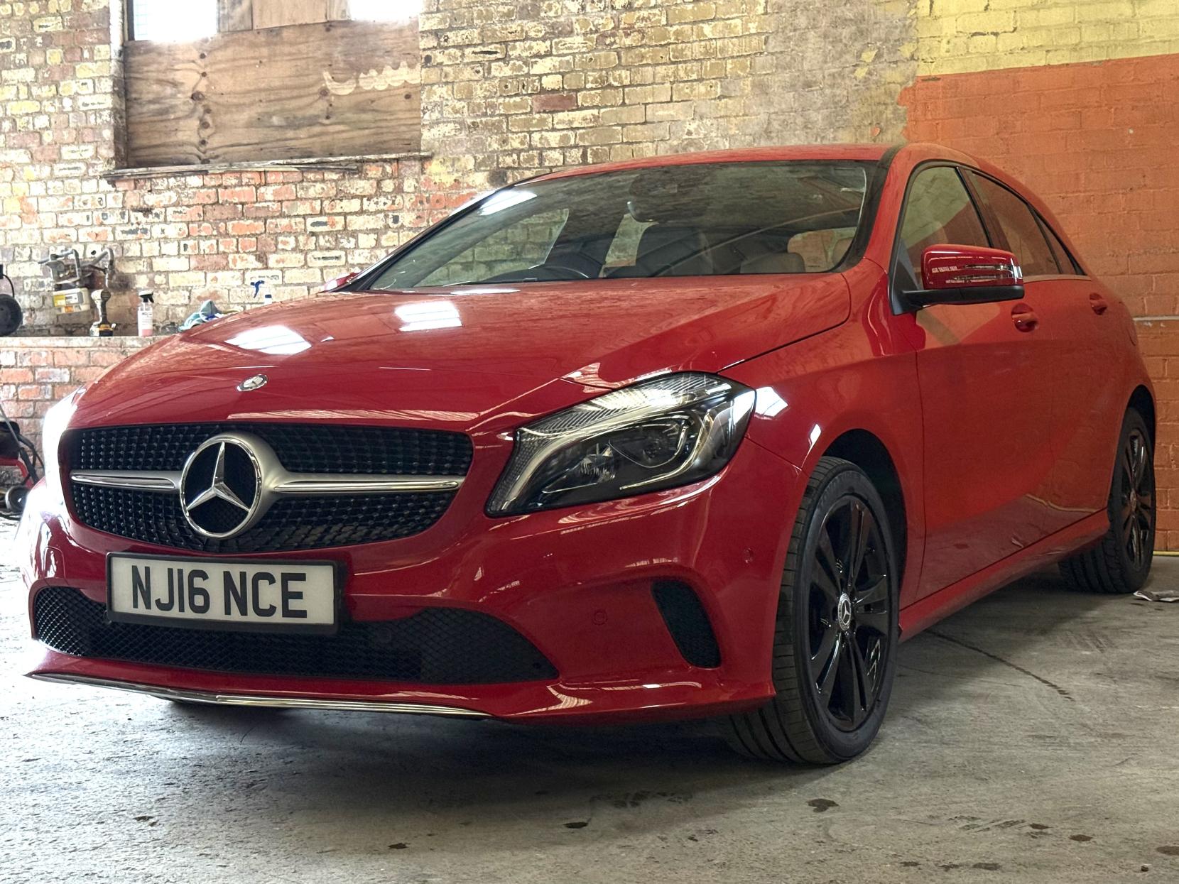Mercedes-Benz A Class 1.5 A180d Sport (Premium) Hatchback 5dr Diesel Manual Euro 6 (s/s) (109 ps)