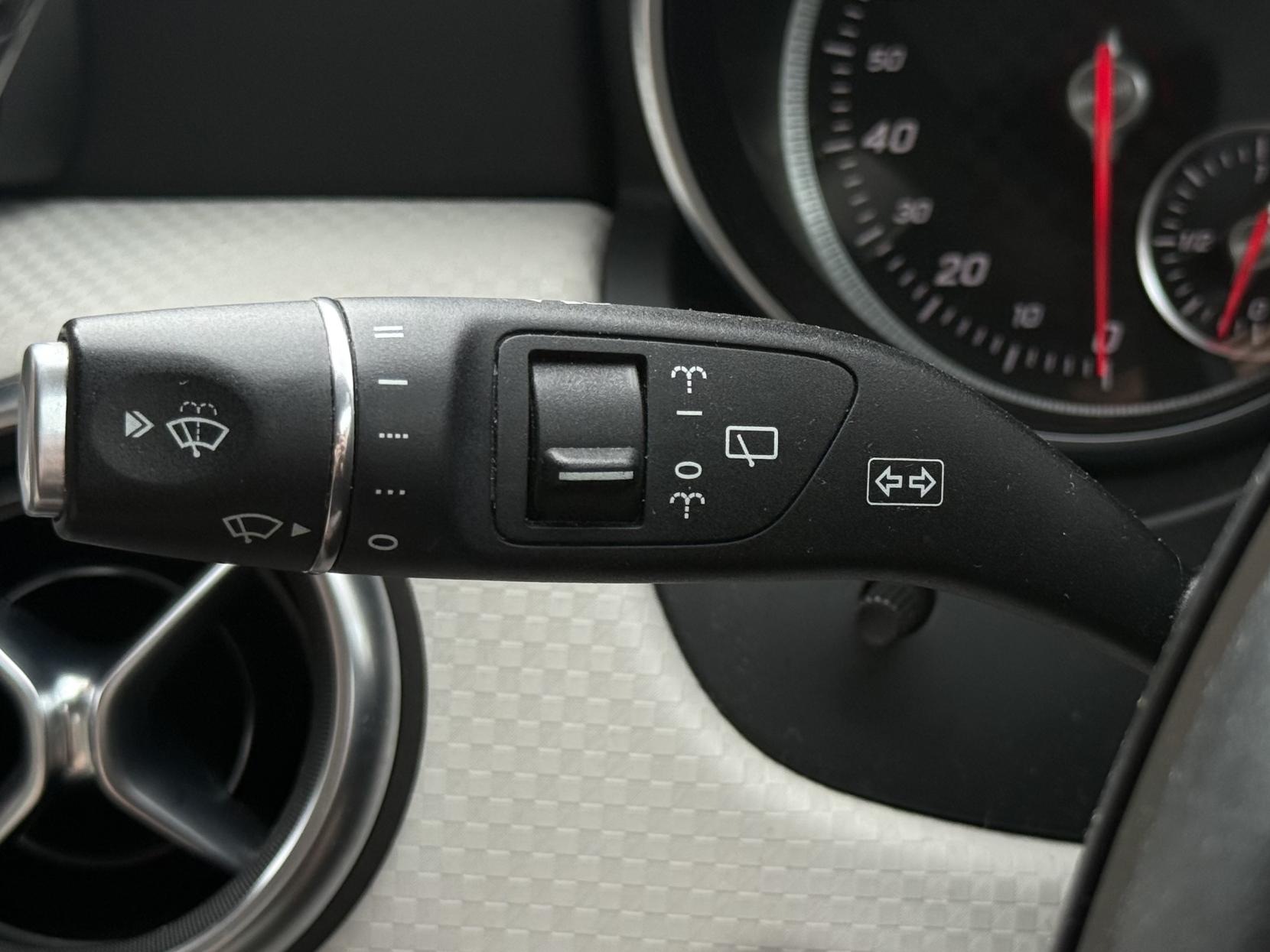 Mercedes-Benz A Class 1.5 A180d Sport (Premium) Hatchback 5dr Diesel Manual Euro 6 (s/s) (109 ps)