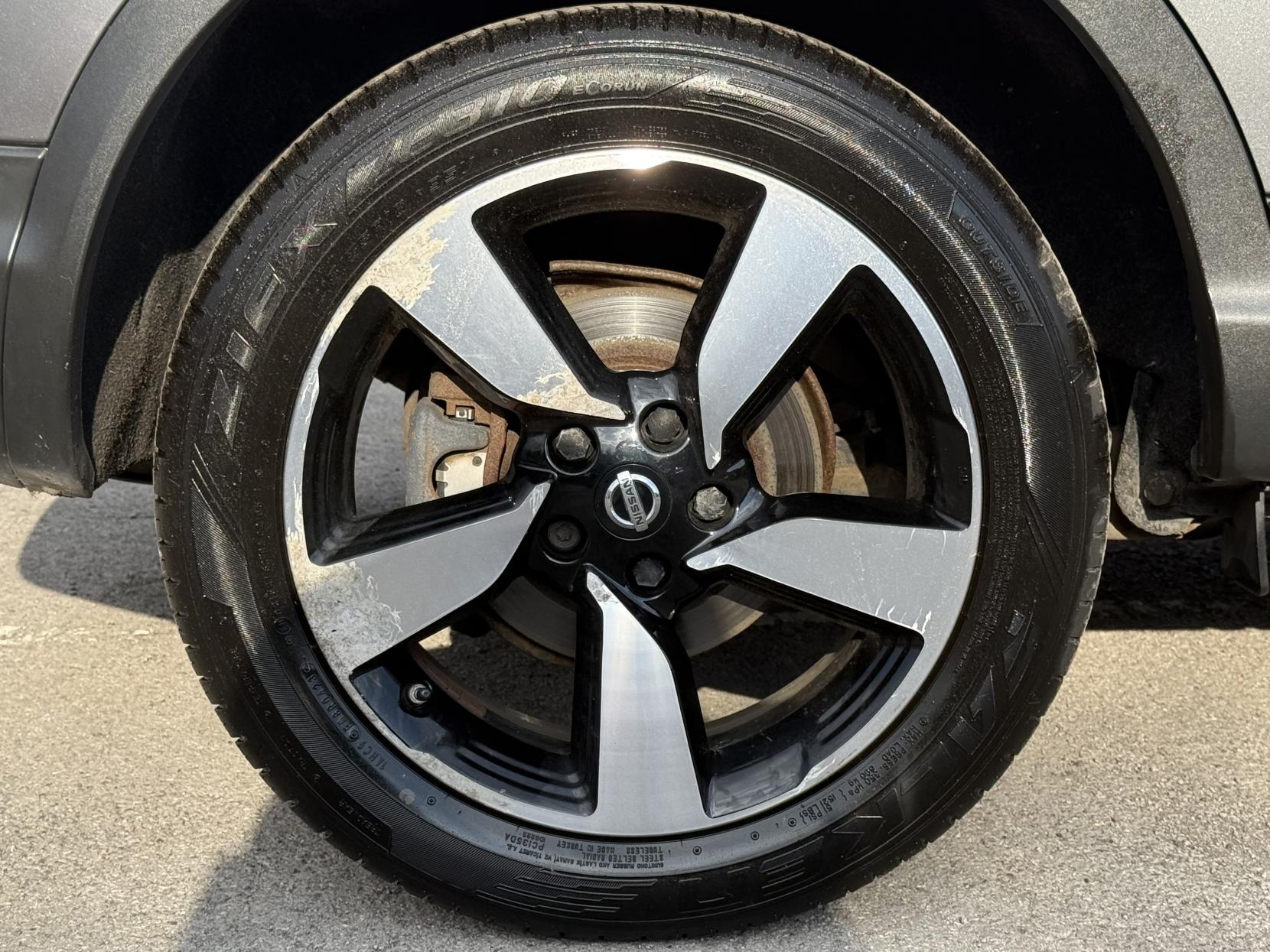 Nissan Qashqai 1.2 DIG-T N-Connecta SUV 5dr Petrol Manual 2WD Euro 6 (s/s) (115 ps)