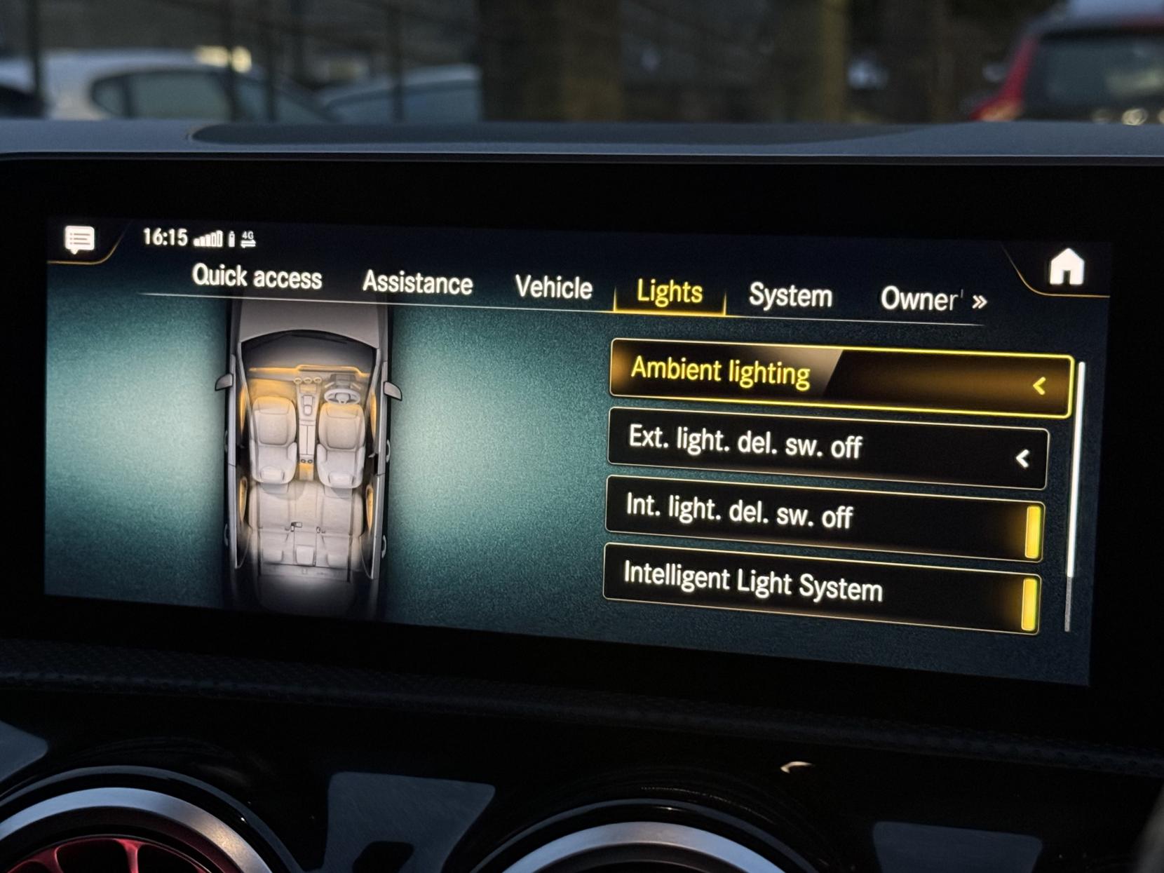 Mercedes-Benz A Class 2.0 A35 AMG (Premium Plus) Hatchback 5dr Petrol SpdS DCT 4MATIC Euro 6 (s/s) (306 ps)