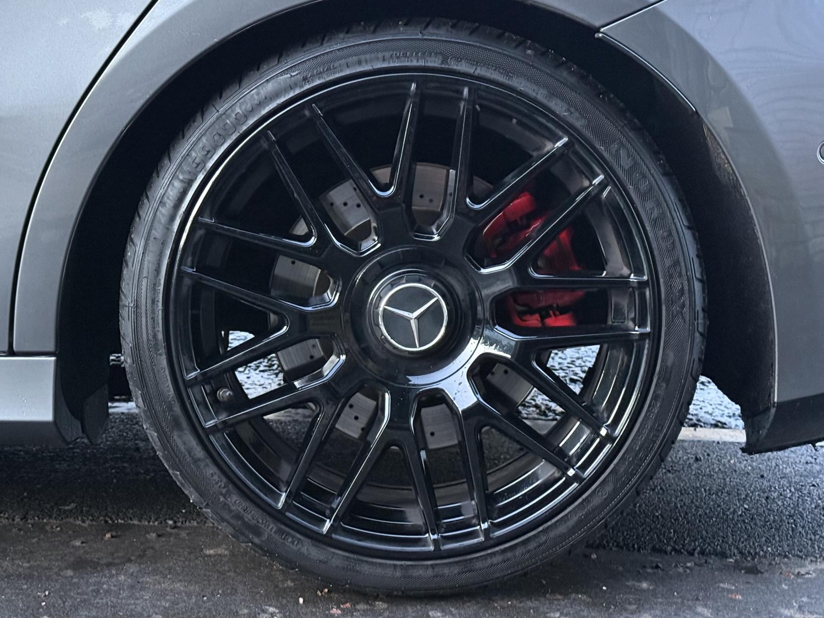 Mercedes-Benz A Class 2.0 A35 AMG (Premium Plus) Hatchback 5dr Petrol SpdS DCT 4MATIC Euro 6 (s/s) (306 ps)