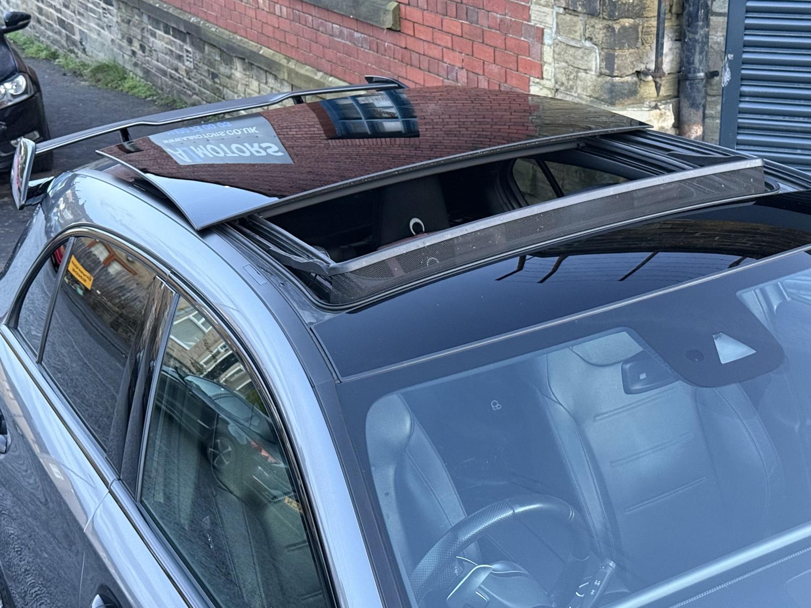 Mercedes-Benz A Class 2.0 A35 AMG (Premium Plus) Hatchback 5dr Petrol SpdS DCT 4MATIC Euro 6 (s/s) (306 ps)