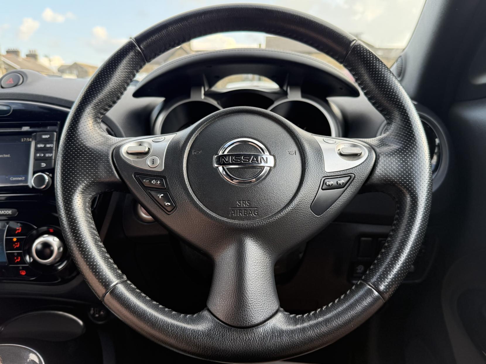 Nissan Juke 1.2 DIG-T N-Connecta SUV 5dr Petrol Manual Euro 6 (s/s) (115 ps)