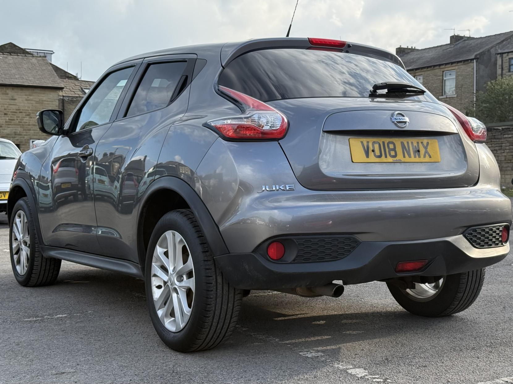 Nissan Juke 1.2 DIG-T N-Connecta SUV 5dr Petrol Manual Euro 6 (s/s) (115 ps)