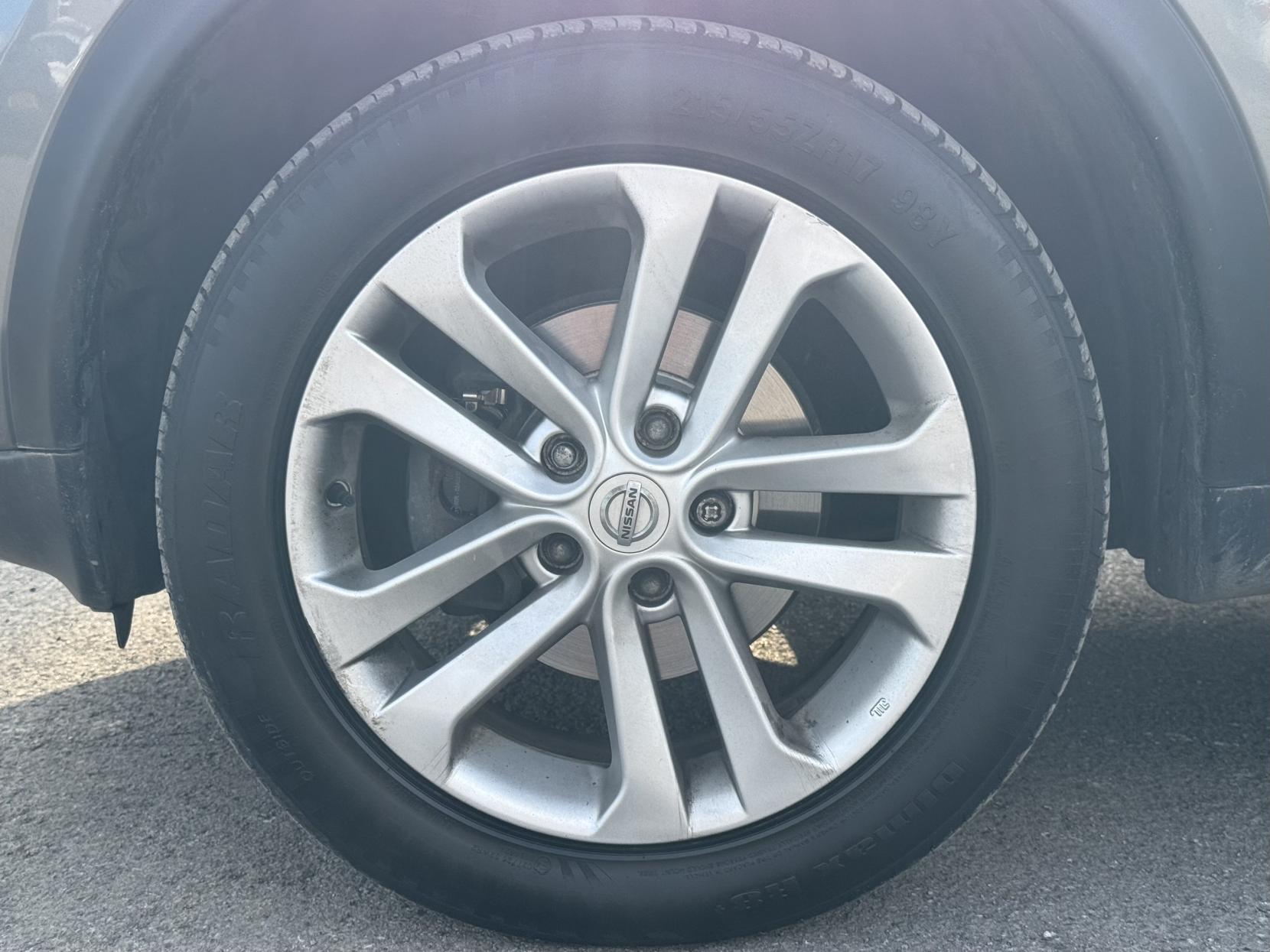 Nissan Juke 1.2 DIG-T N-Connecta SUV 5dr Petrol Manual Euro 6 (s/s) (115 ps)