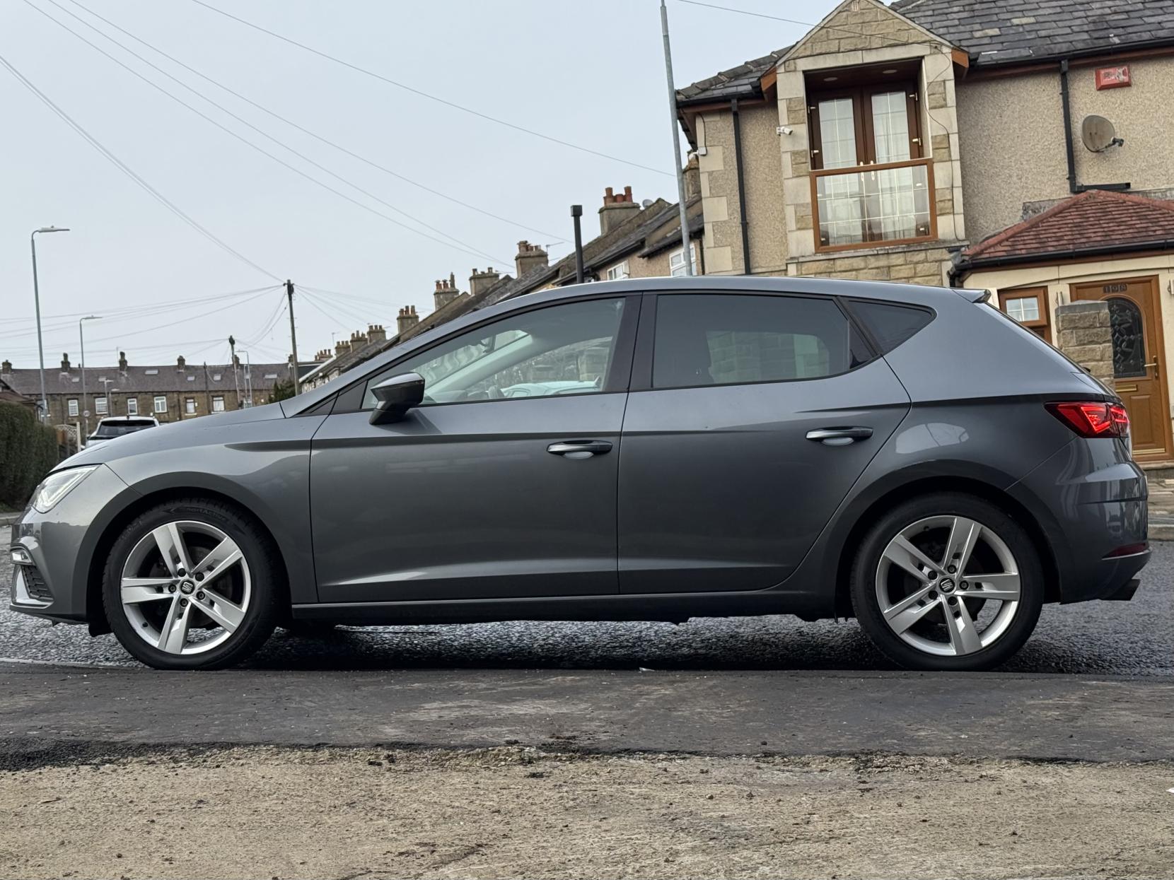 SEAT Leon 1.4 TSI FR Technology Hatchback 5dr Petrol Manual Euro 6 (s/s) (125 ps)