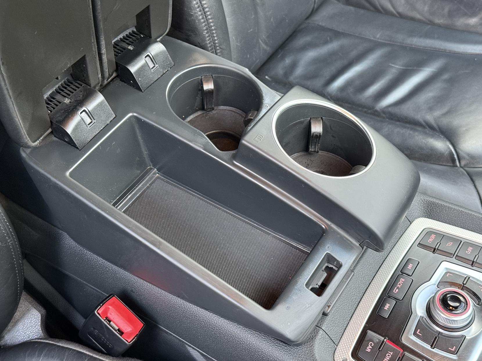 Audi Q7 3.0 TDI V6 SE SUV 5dr Diesel Tiptronic quattro Euro 5 (s/s) (204 ps)