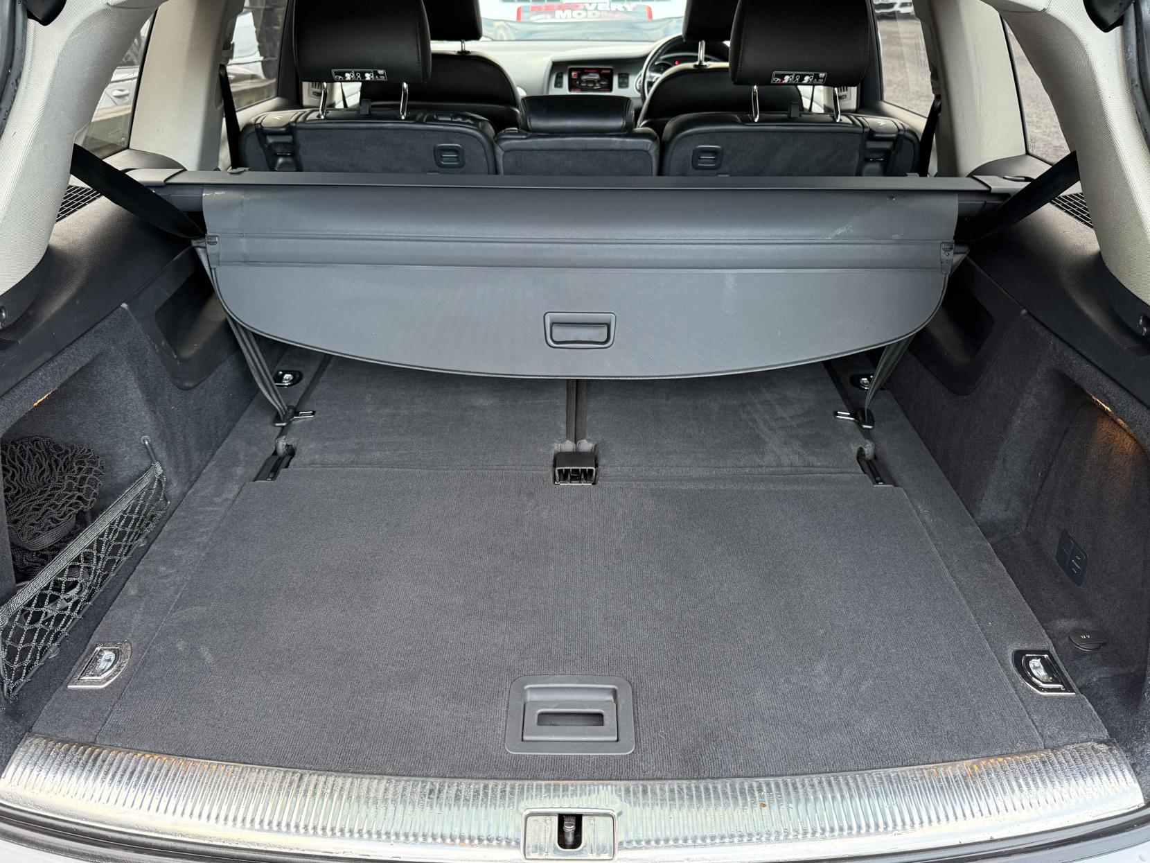 Audi Q7 3.0 TDI V6 SE SUV 5dr Diesel Tiptronic quattro Euro 5 (s/s) (204 ps)