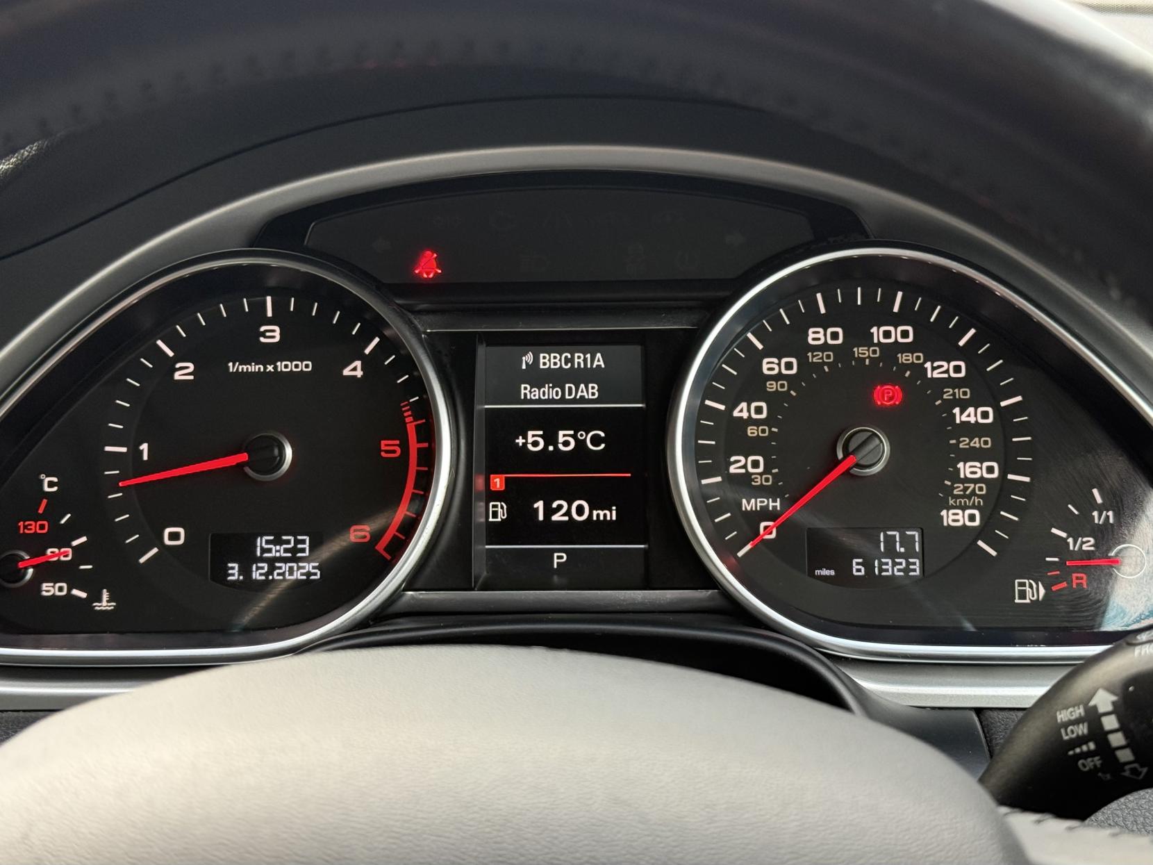 Audi Q7 3.0 TDI V6 SE SUV 5dr Diesel Tiptronic quattro Euro 5 (s/s) (204 ps)