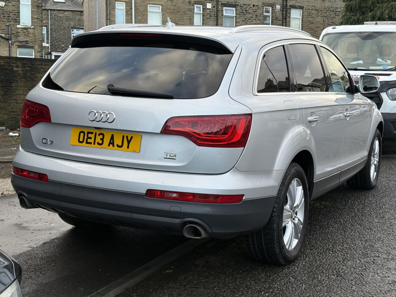 Audi Q7 3.0 TDI V6 SE SUV 5dr Diesel Tiptronic quattro Euro 5 (s/s) (204 ps)