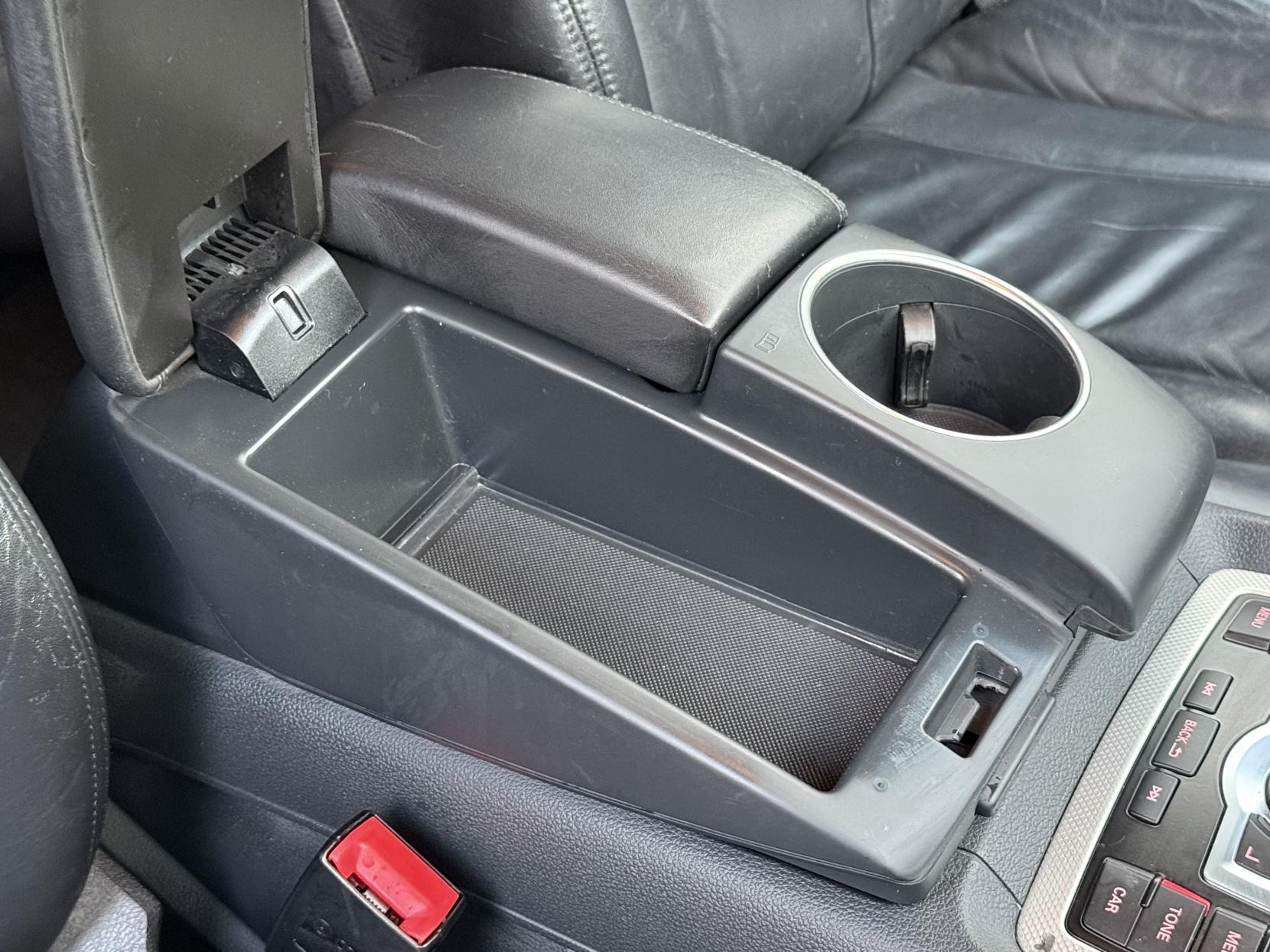 Audi Q7 3.0 TDI V6 SE SUV 5dr Diesel Tiptronic quattro Euro 5 (s/s) (204 ps)