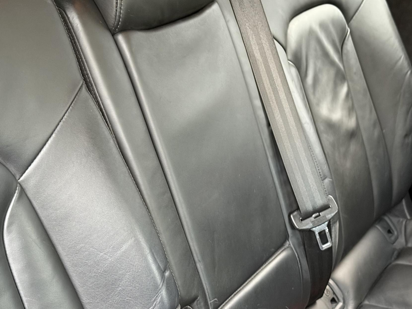 Audi Q7 3.0 TDI V6 SE SUV 5dr Diesel Tiptronic quattro Euro 5 (s/s) (204 ps)