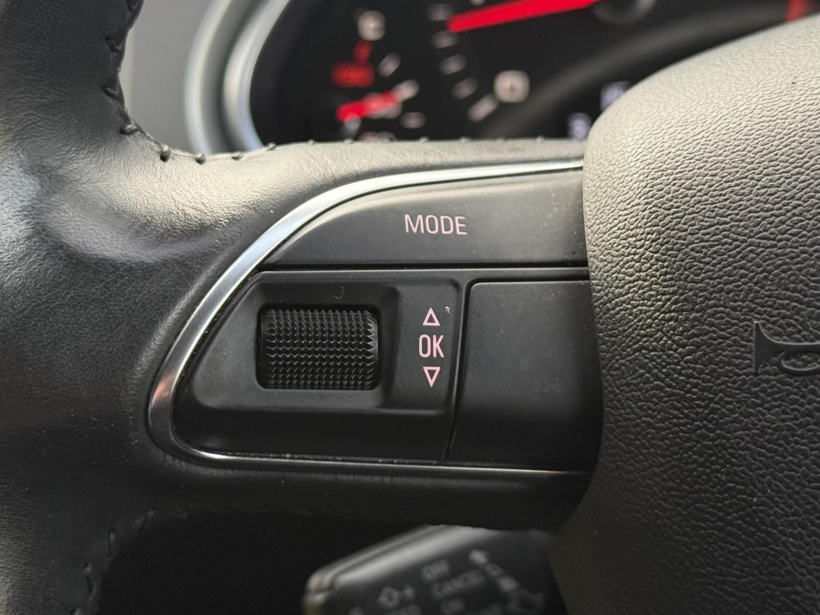 Audi Q7 3.0 TDI V6 SE SUV 5dr Diesel Tiptronic quattro Euro 5 (s/s) (204 ps)