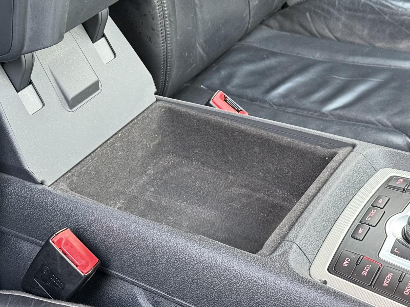 Audi Q7 3.0 TDI V6 SE SUV 5dr Diesel Tiptronic quattro Euro 5 (s/s) (204 ps)