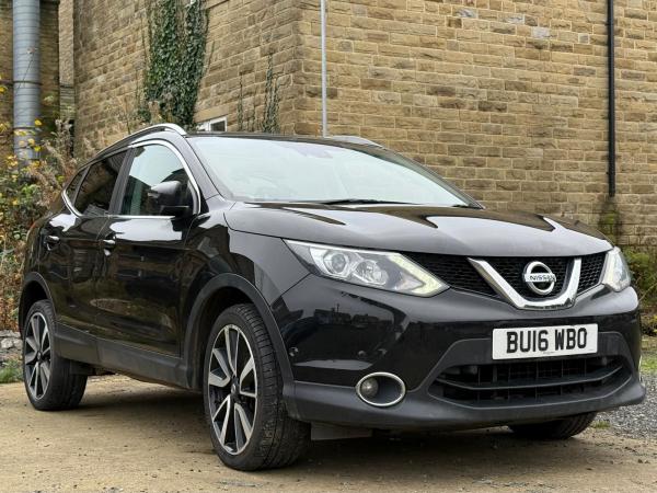 Nissan Qashqai 1.6 dCi Tekna SUV 5dr Diesel Manual 4WD Euro 6 (s/s) (130 ps)