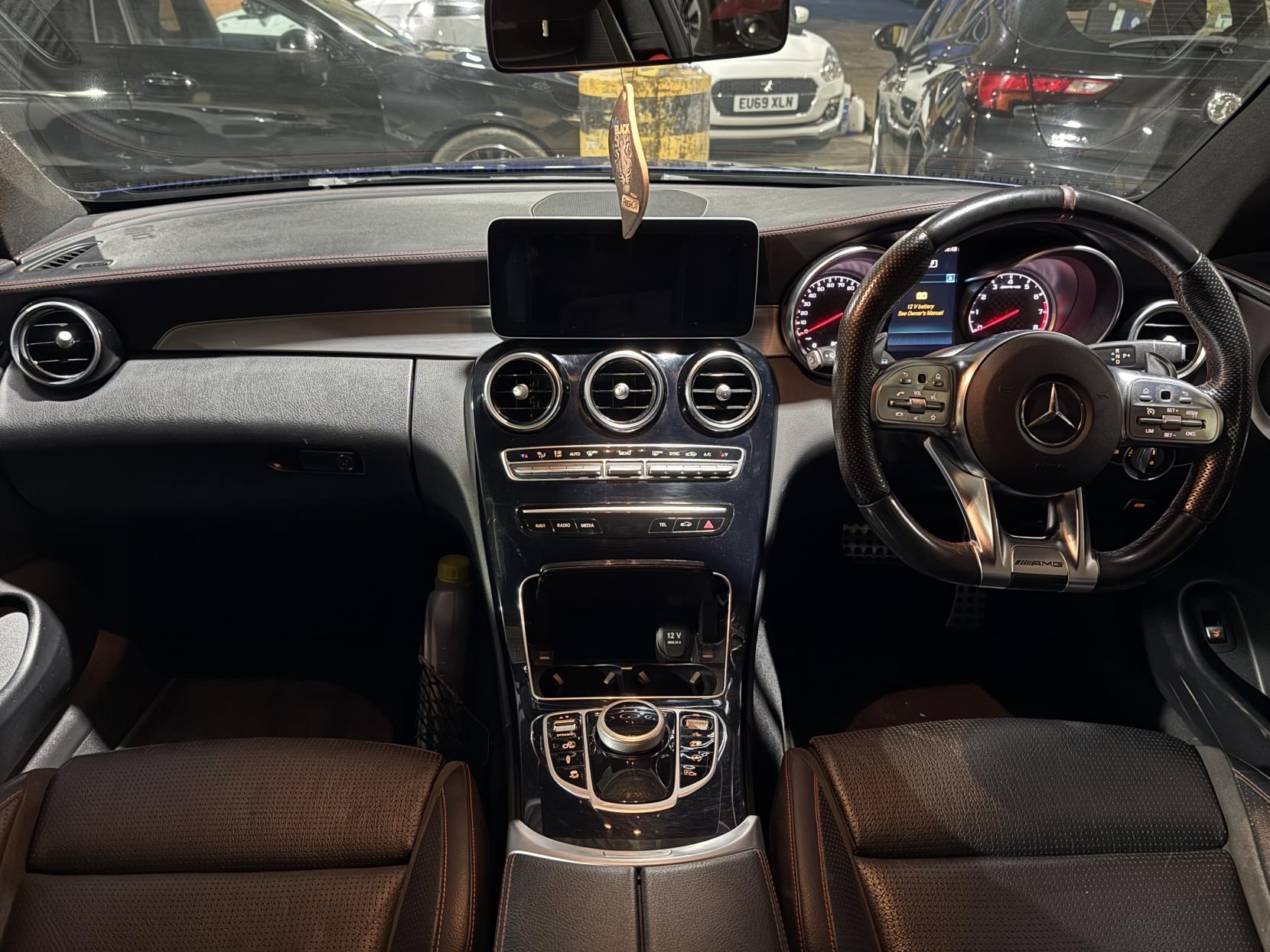 Mercedes-Benz C 43 AMG 3.0