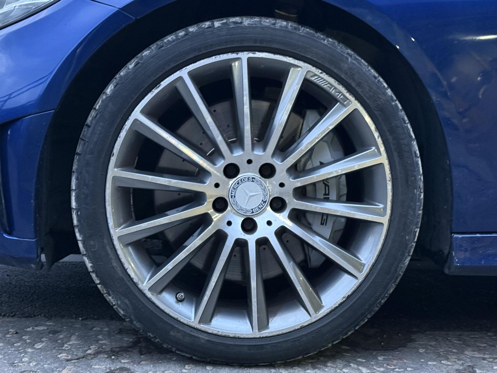 Mercedes-Benz C 43 AMG 3.0