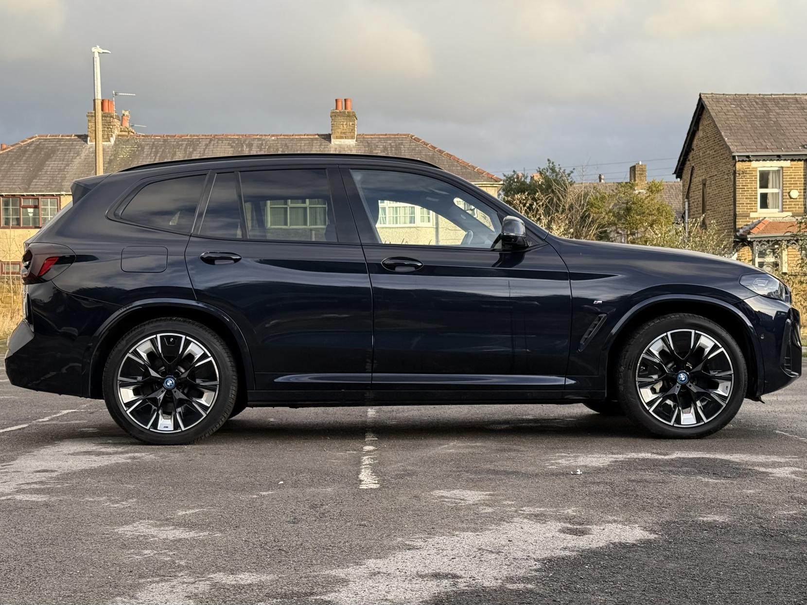 BMW iX3 80kWh M Sport Pro SUV 5dr Electric Auto (286 ps)